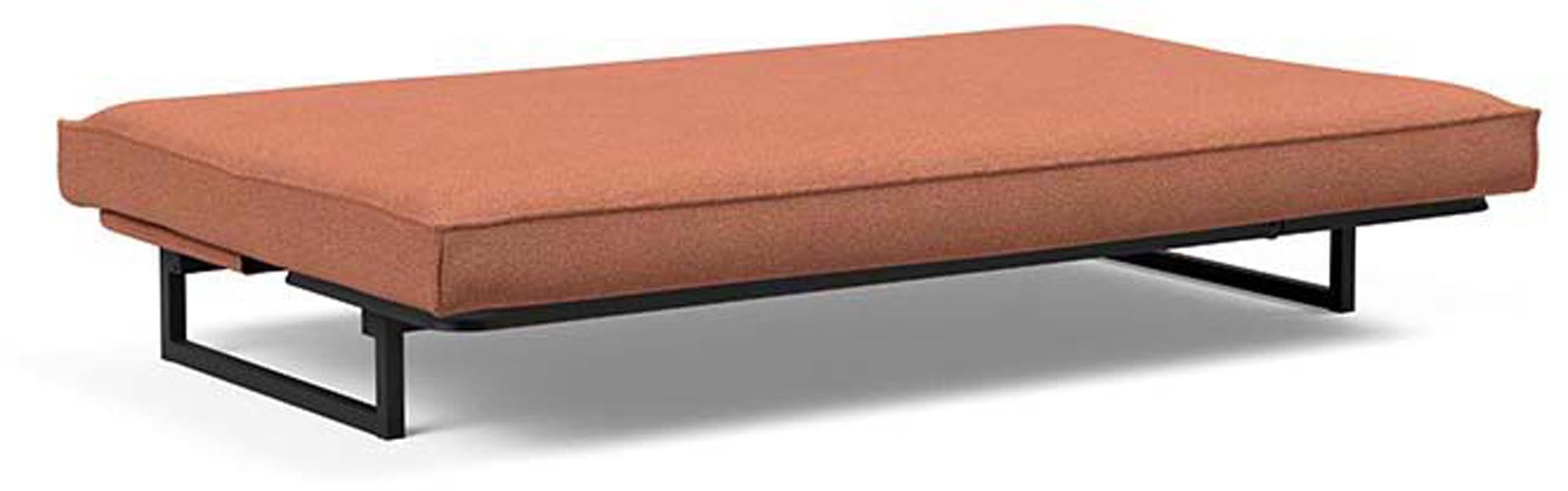 Entdecken Sie das Fraction 120 Bettsofa Sharp Plus Cover von Innovation Living – ein stilvolles, funktionales Sofa, das sich einfach in ein komfortables Bett verwandelt und perfekt für kompakte Räume ist.