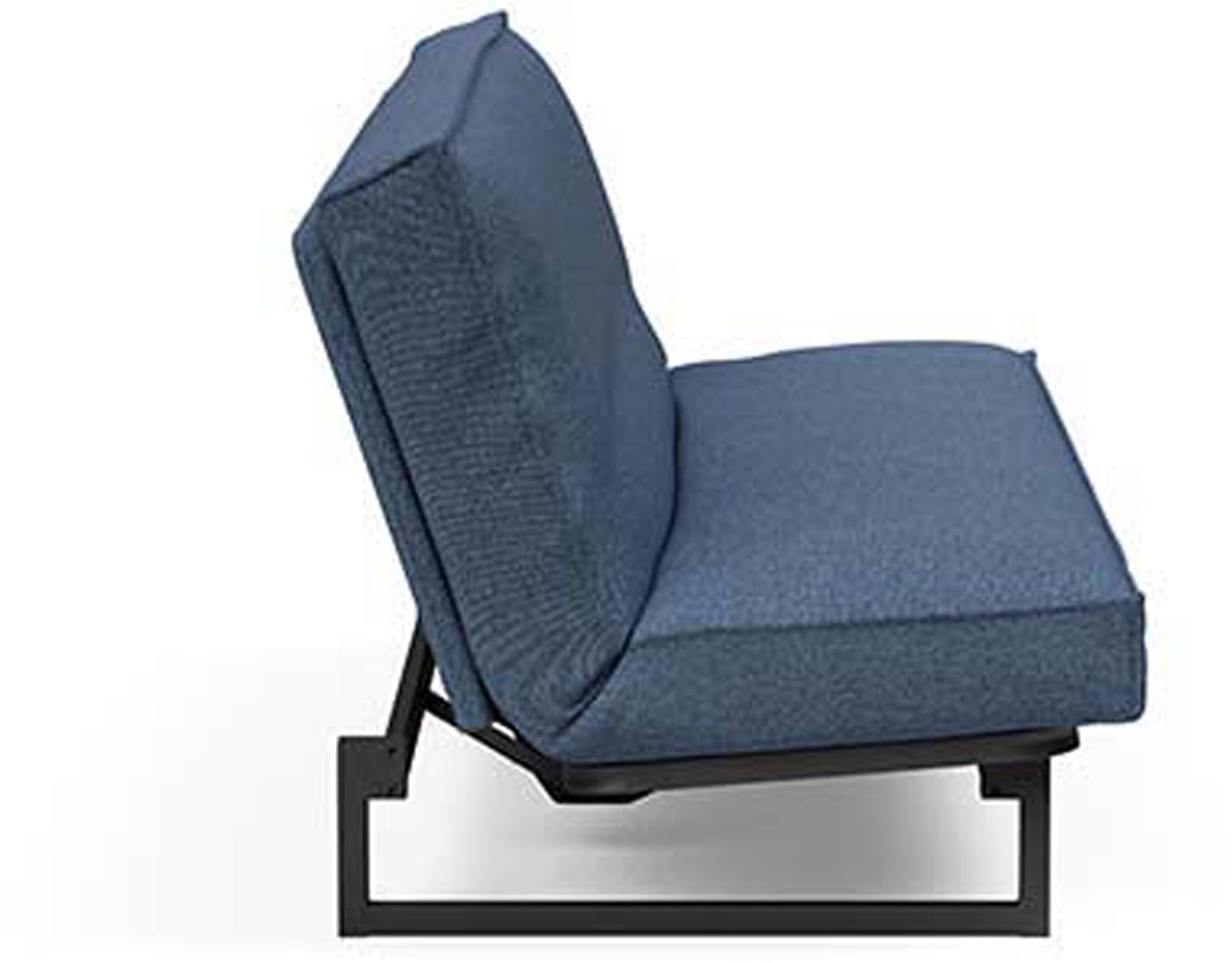 Erleben Sie das Fraction 120 Bettsofa Sharp Plus Cover von Innovation Living – modern, funktional und ideal für kleine Räume.