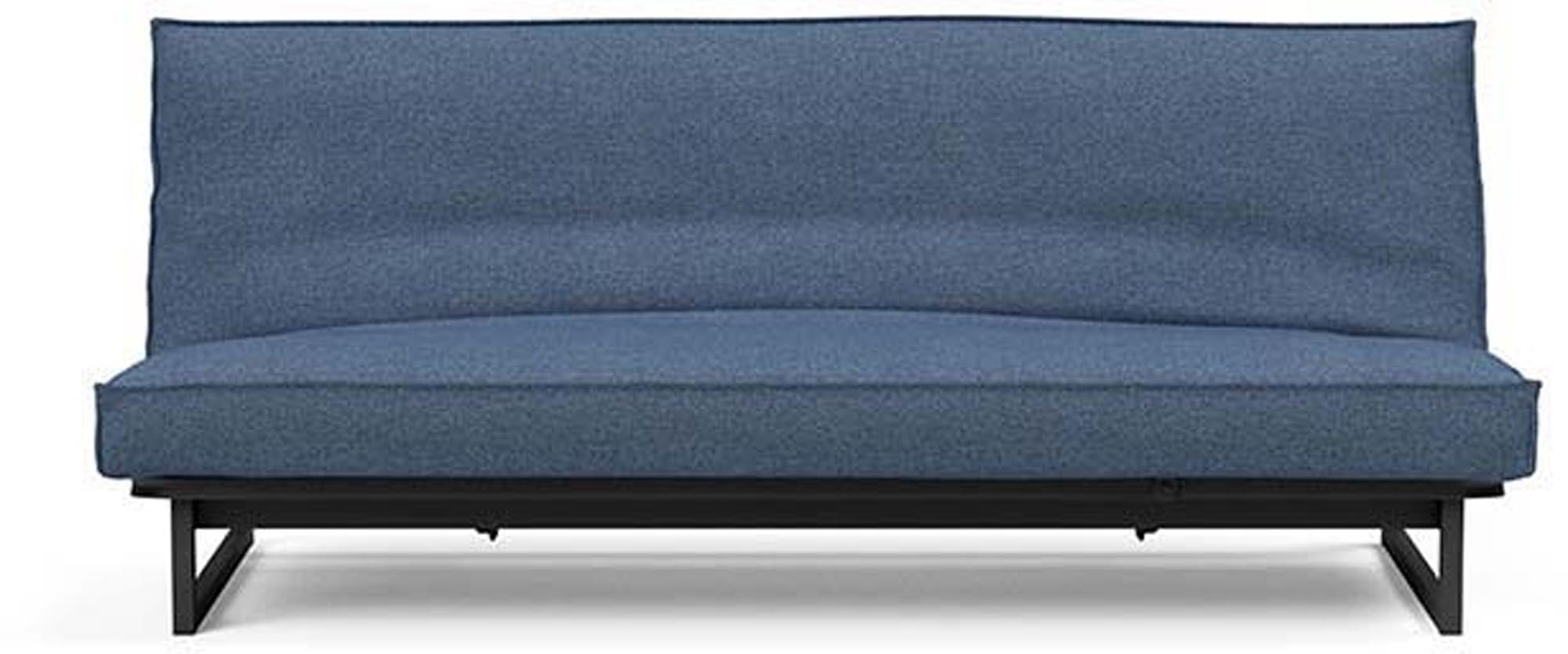 Erleben Sie das Fraction 120 Bettsofa Sharp Plus Cover von Innovation Living – eine perfekte Kombination aus modernem Stil und praktischer Vielseitigkeit.
