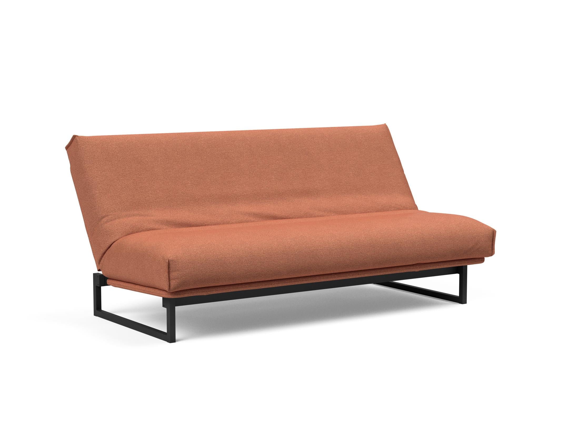 Fraction 140 Bettsofa Nordic Cover: Multifunktionales Sofa mit stilvollem Design, abnehmbarem Bezug und weicher Matratze für optimalen Komfort.