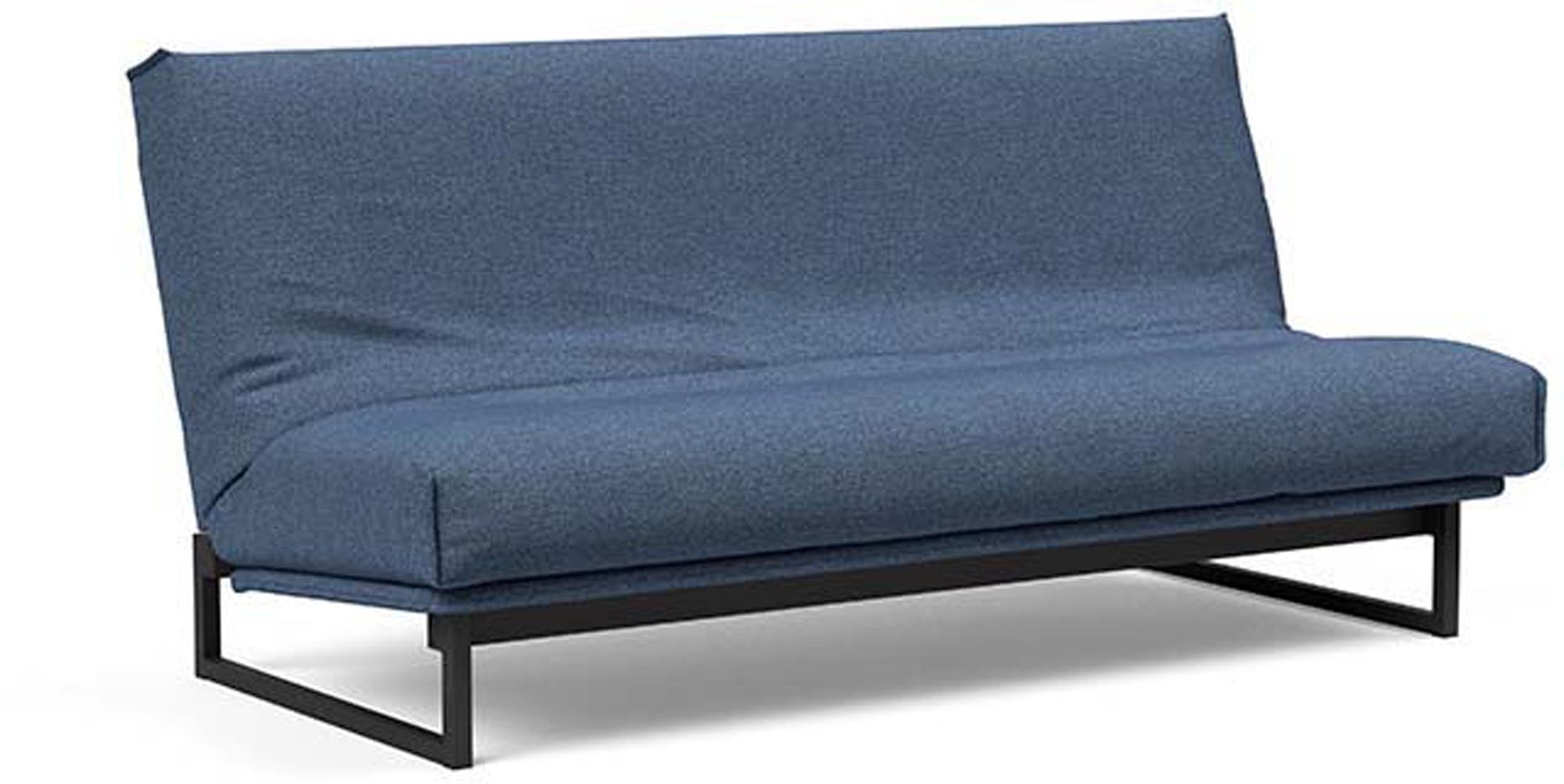 Erleben Sie das Fraction 140 Bettsofa mit Nordic Cover von Innovation Living – modern, funktional und perfekt für kleine Räume.