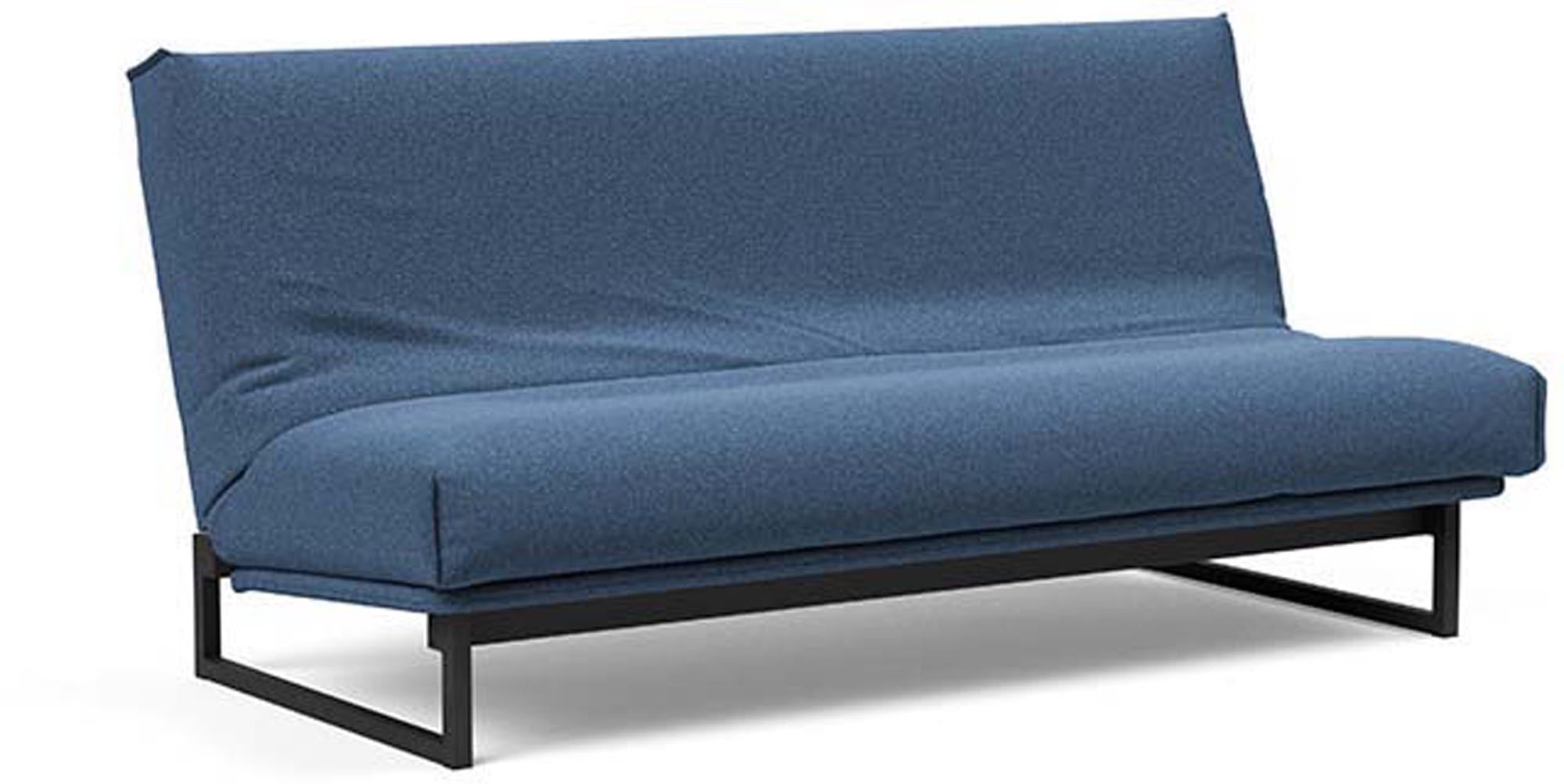 Erleben Sie das Fraction 140 Bettsofa mit Nordic Cover von Innovation Living – modern, funktional und perfekt für kleine Räume.