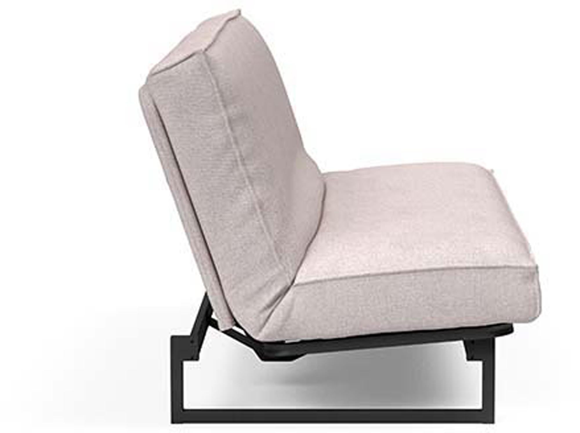 Entdecken Sie das Fraction 140 Bettsofa Sharp Plus Cover von Innovation Living – stilvoll, platzsparend und ideal für vielseitige Wohnkonzepte.