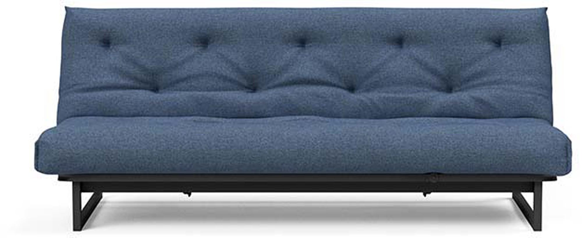 Erleben Sie das Fraction 120 Bettsofa Nordic von Innovation Living – modern, funktional und perfekt für kleine Räume und Übernachtungen.
