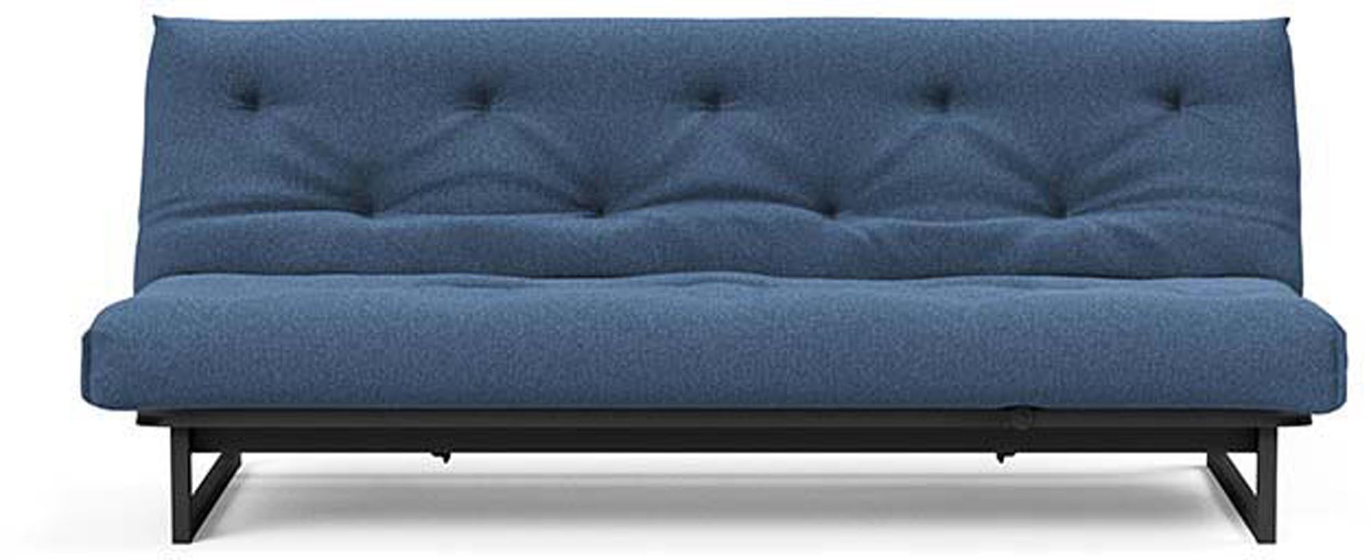 Entdecken Sie das Fraction 120 Bettsofa Nordic von Innovation Living – stilvoll, platzsparend und ideal für Gästeübernachtungen.