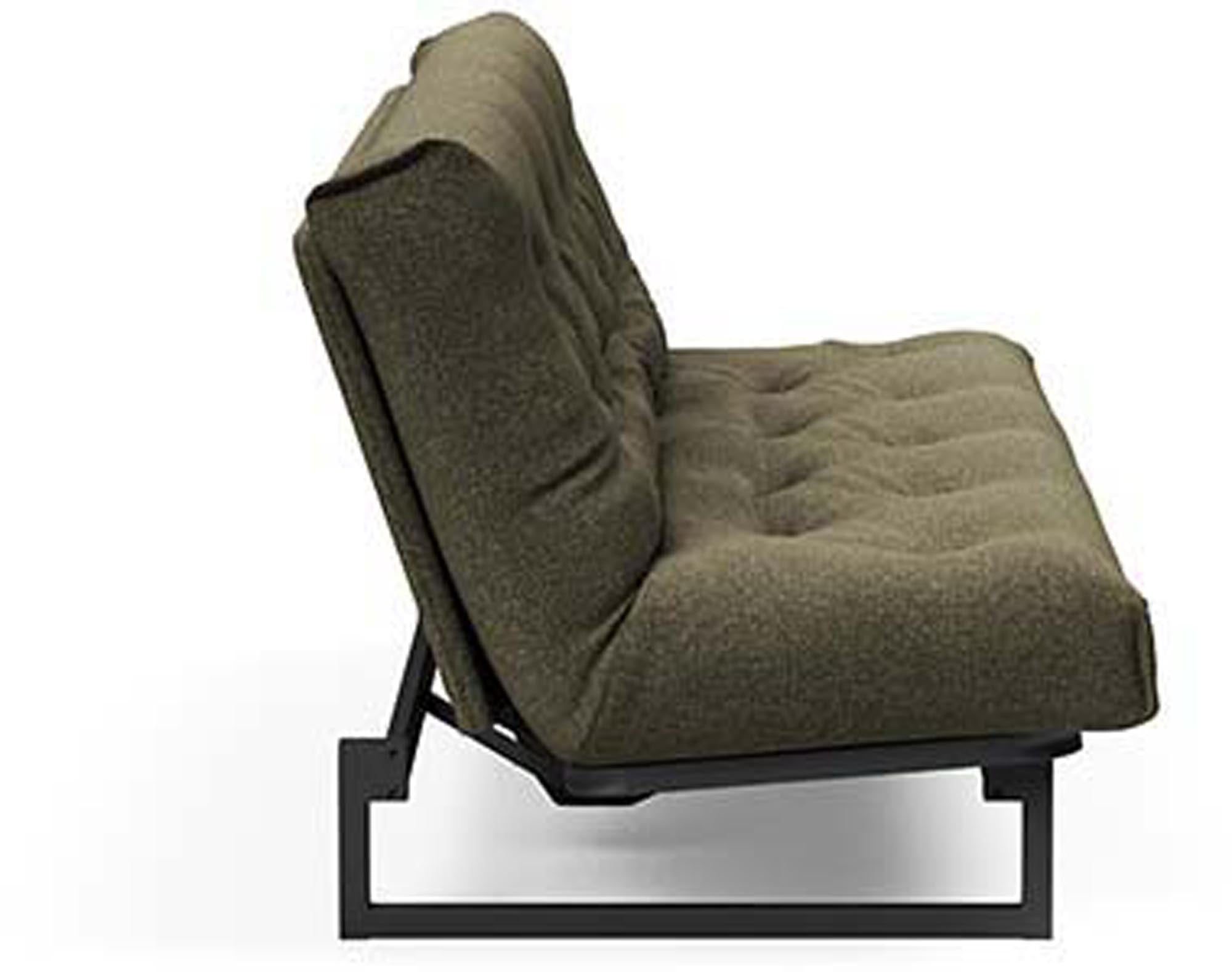 Entdecken Sie das Fraction 120 Bettsofa Nordic Spring von Innovation Living – stilvolles skandinavisches Design, ideal für kompakte Wohnräume und gemütliche Nächte.