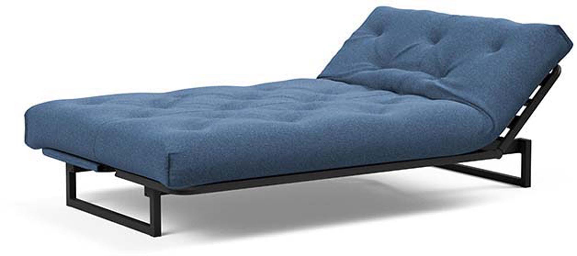 Entdecken Sie das Fraction 120 Bettsofa Nordic Spring von Innovation Living – stilvolles skandinavisches Design, ideal für kompakte Wohnräume und gemütliche Nächte.