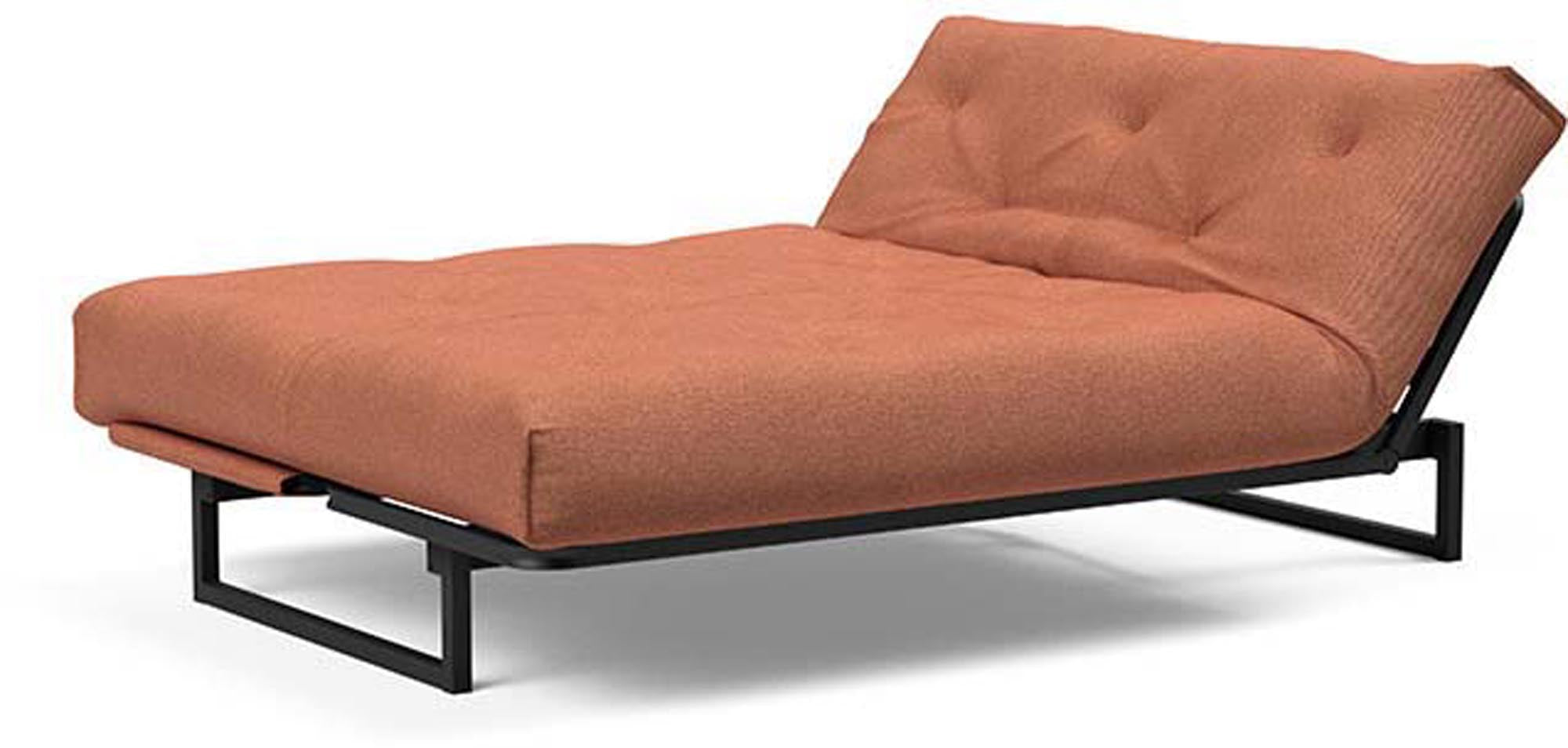 Entdecken Sie das Fraction 140 Bettsofa Nordic von Innovation Living: stilvolles skandinavisches Design, vielseitig einsetzbar für Komfort und Entspannung.