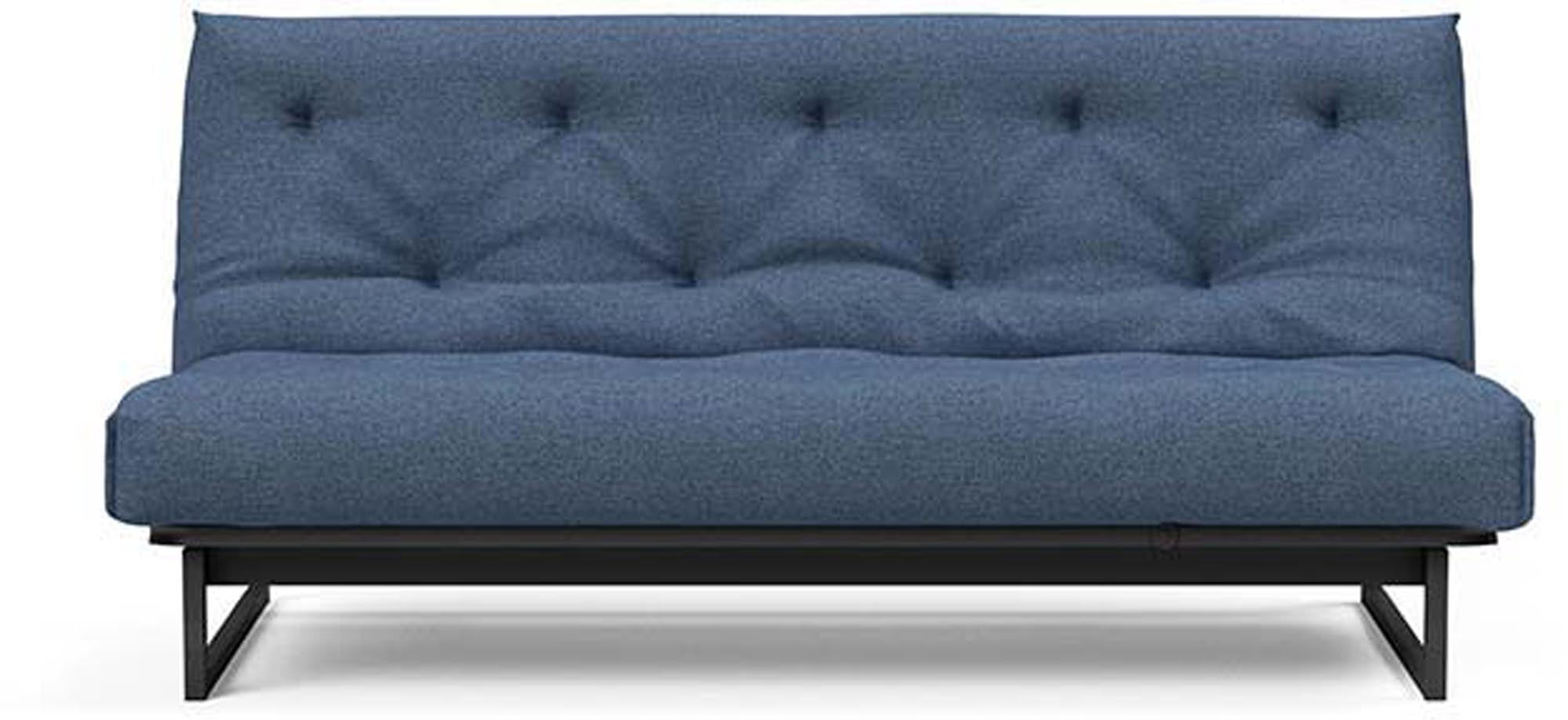 Entdecken Sie das Fraction 140 Bettsofa Nordic von Innovation Living – stilvolles skandinavisches Design vereint mit optimalem Schlafkomfort und Vielseitigkeit.