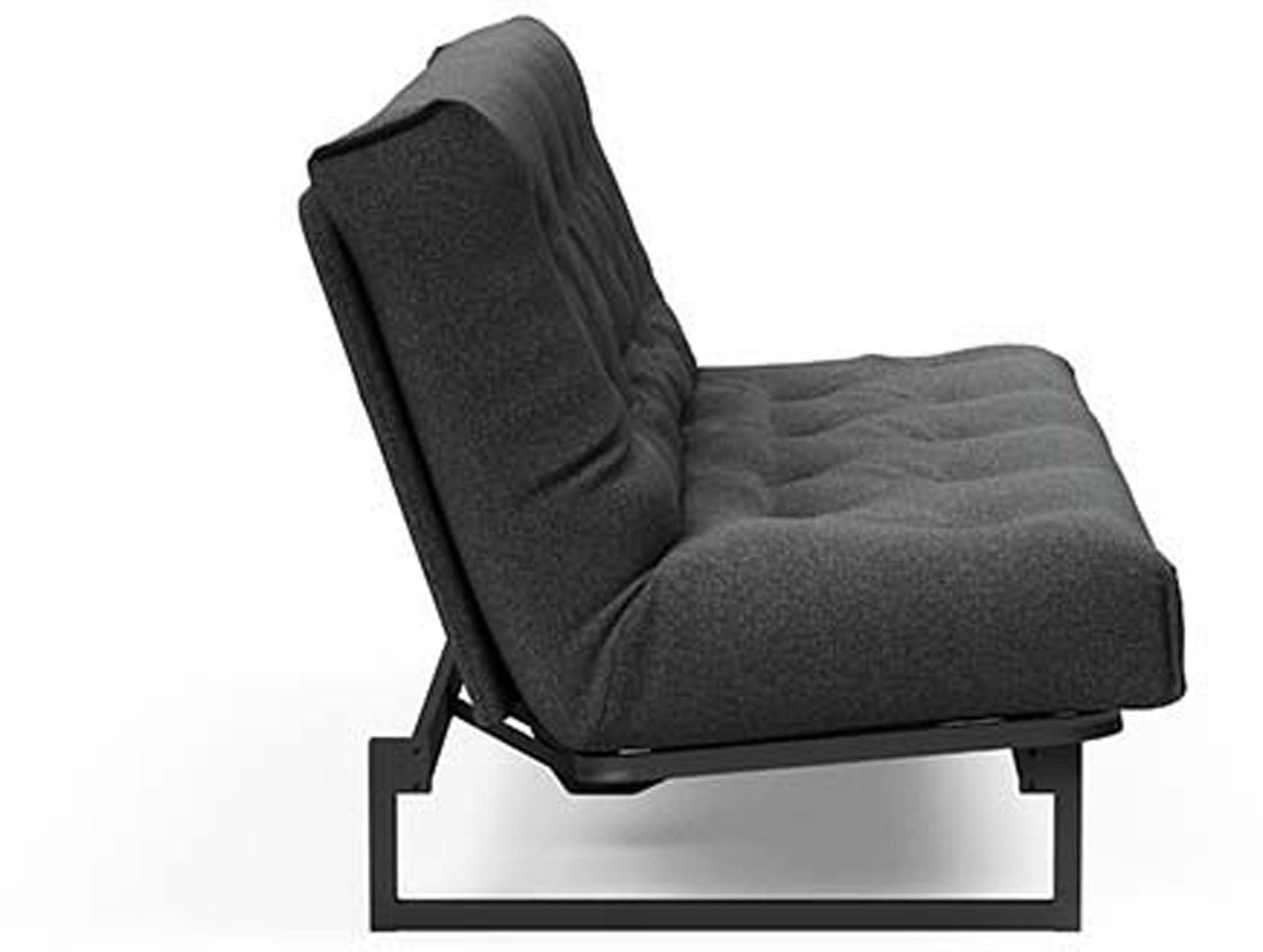 Entdecken Sie das Fraction 140 Bettsofa Nordic von Innovation Living – stilvolles skandinavisches Design vereint mit optimalem Komfort und Schlafkomfort.