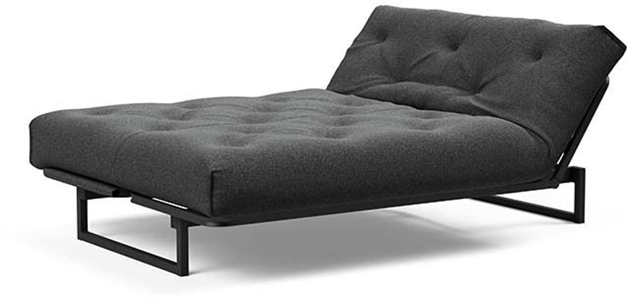 Entdecken Sie das Fraction 140 Bettsofa Nordic von Innovation Living – stilvolles skandinavisches Design, das Komfort und Vielseitigkeit für kleine Räume bietet.