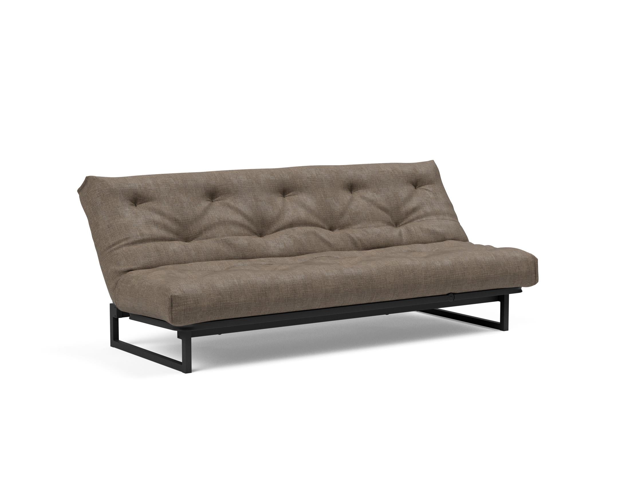 Fraction 120 Bettsofa Nordic: stilvolles, funktionales Sofa mit anpassbarer Kopfhöhe und komfortabler Soft Spring-Matratze – perfekt für jedes Zuhause.