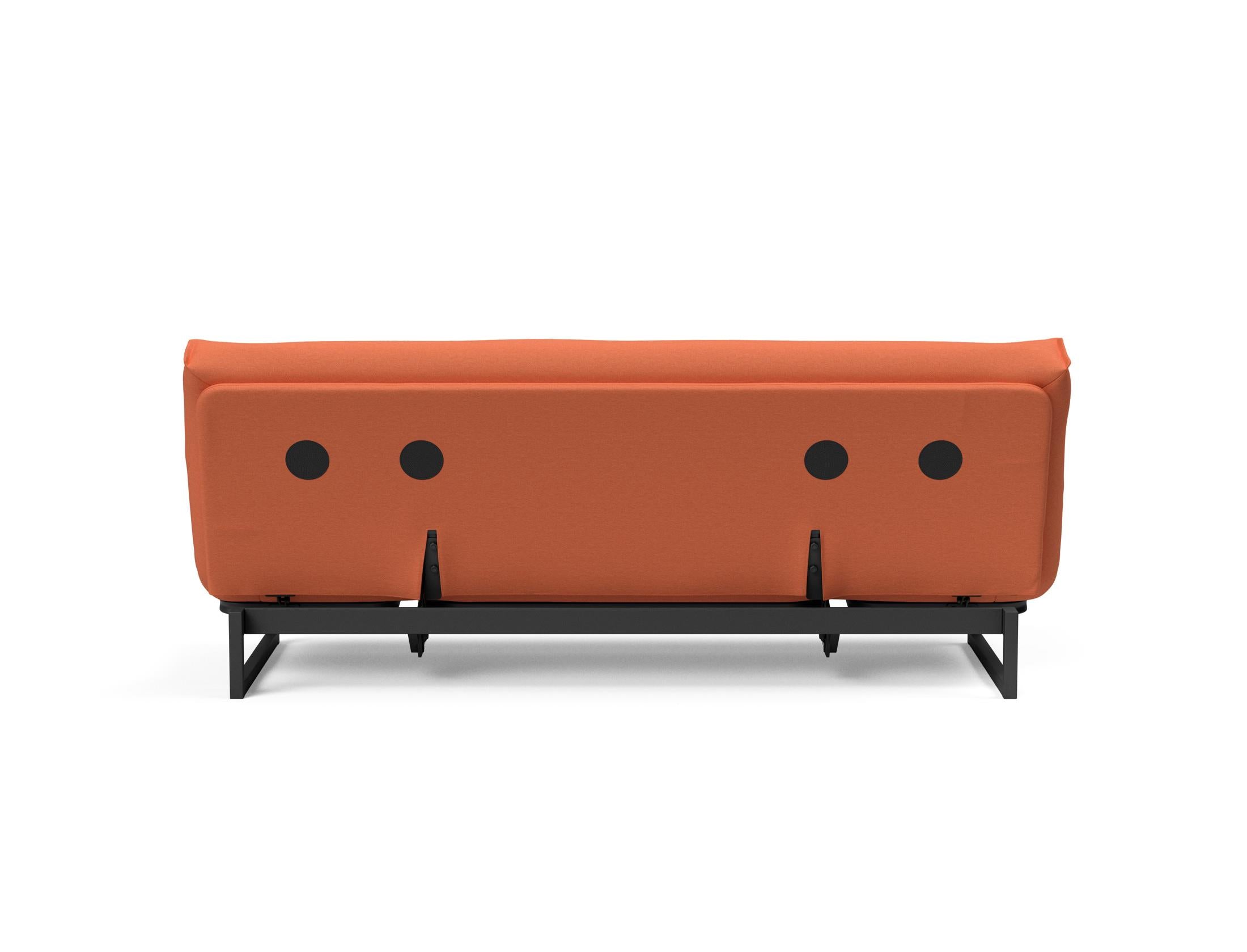 Fraction 120 Bettsofa Nordic: Stilvolles, multifunktionales Sofa mit anpassbarer Kopfhöhe und komfortabler Matratze. Perfekt für kleine Räume!