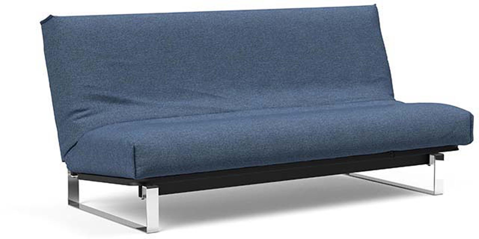 Entdecken Sie das Minimum Bettsofa 140 Nordic Cover von Innovation Living – stilvolles skandinavisches Design trifft auf vielseitige Nutzung und hohen Schlafkomfort.
