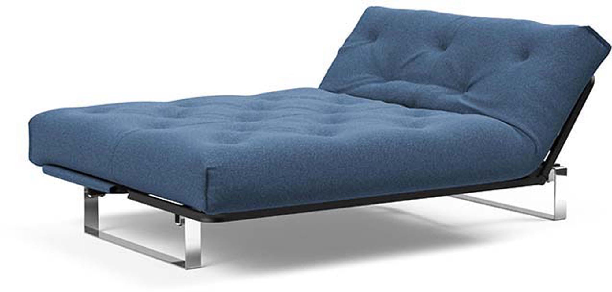 Erleben Sie das Minimum Bettsofa 140 Nordic von Innovation Living: elegantes skandinavisches Design, ideal für kleine Räume und flexible Nutzung.