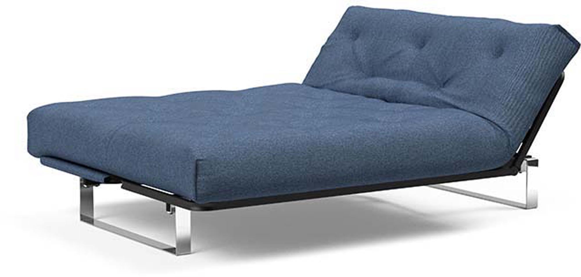 Entdecken Sie das Minimum Bettsofa 140 Nordic von Innovation Living: stilvolles skandinavisches Design, vielseitig einsetzbar und komfortabel für jeden Raum.