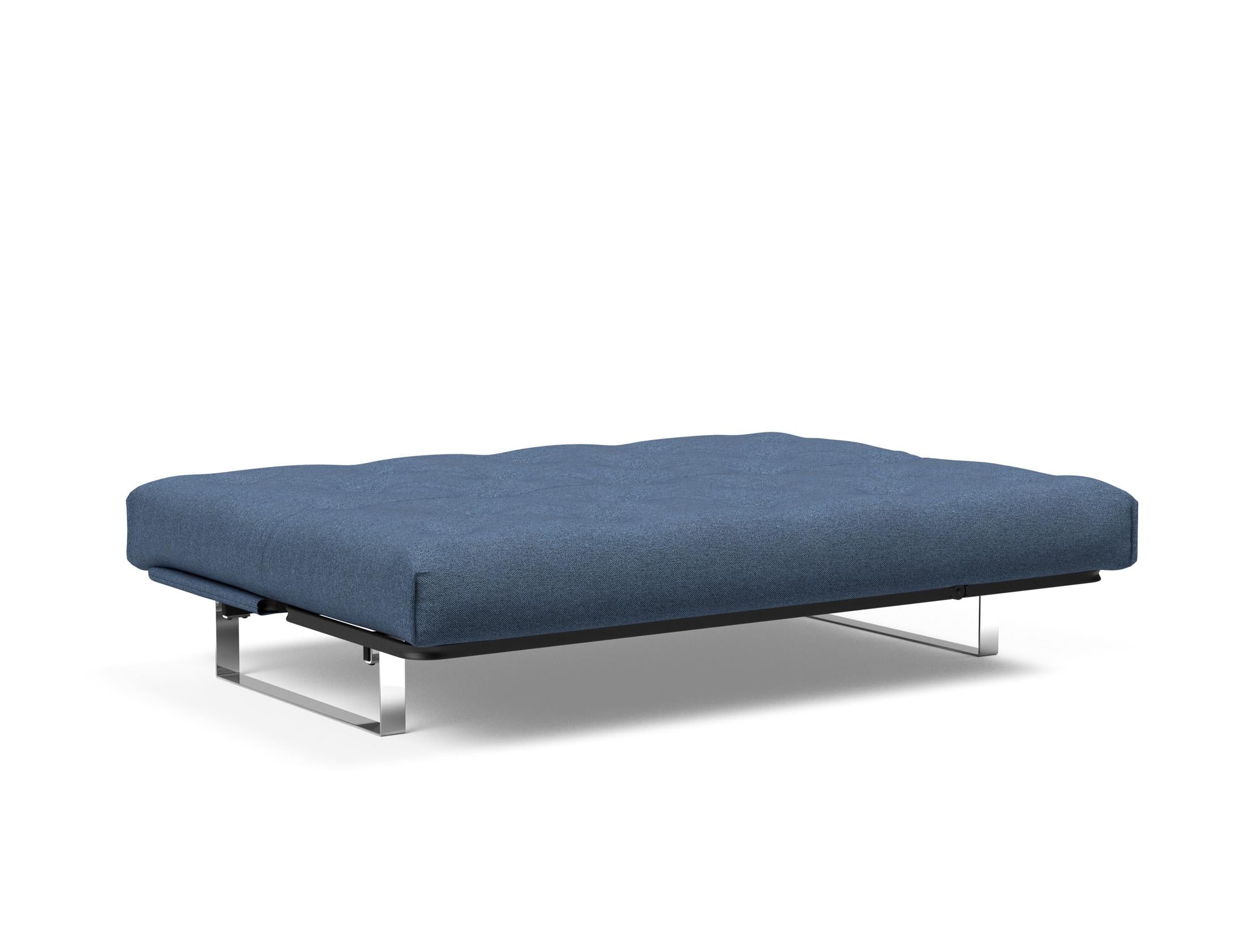 Erleben Sie das Minimum Bettsofa 140 Nordic Soft Spring von Innovation Living – skandinavisches Design trifft auf höchsten Schlafkomfort und vielseitige Nutzung.