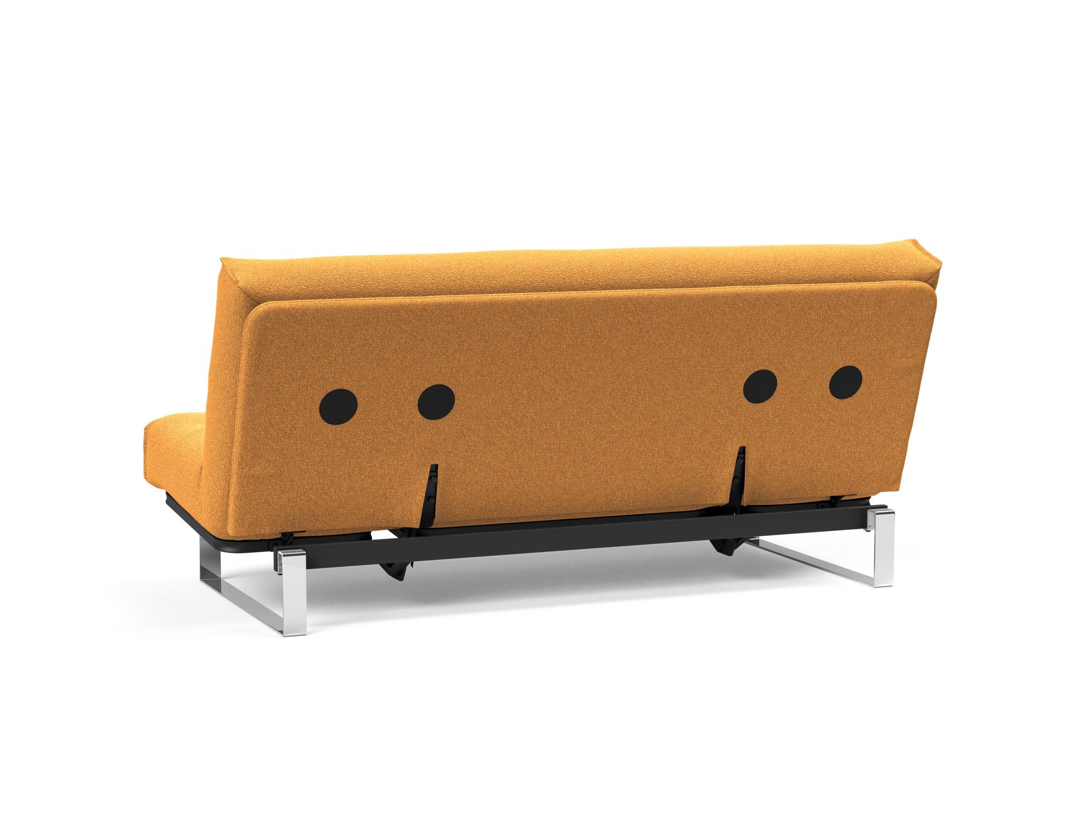 Entdecken Sie das Minimum Bettsofa 140 Nordic Soft Spring von Innovation Living – skandinavisches Design trifft auf höchsten Komfort und Funktionalität.