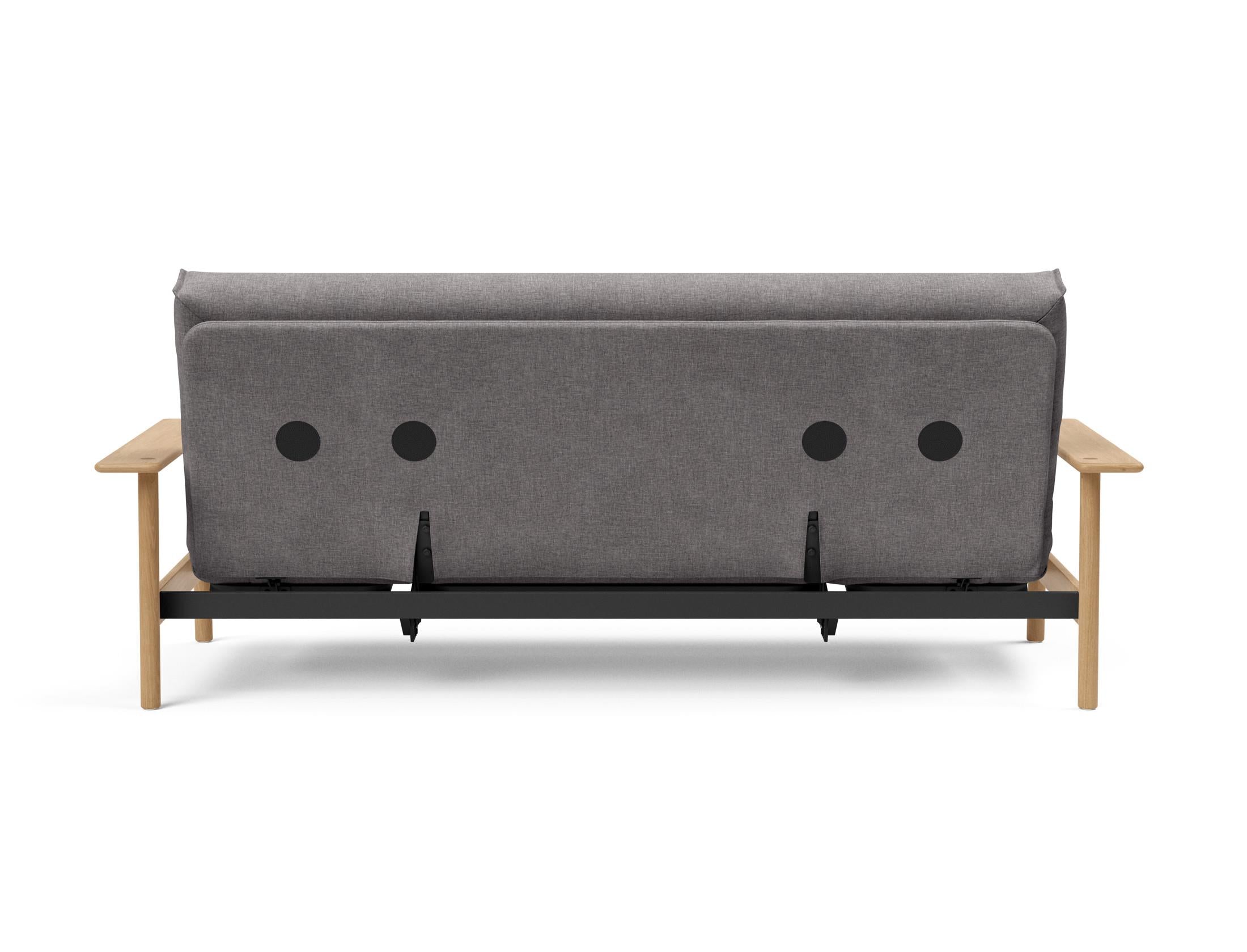 Erleben Sie das Balder Bettsofa 140 Nordic Cover Soft Spring von Innovation Living – eine perfekte Kombination aus modernem Stil und optimalem Schlafkomfort.