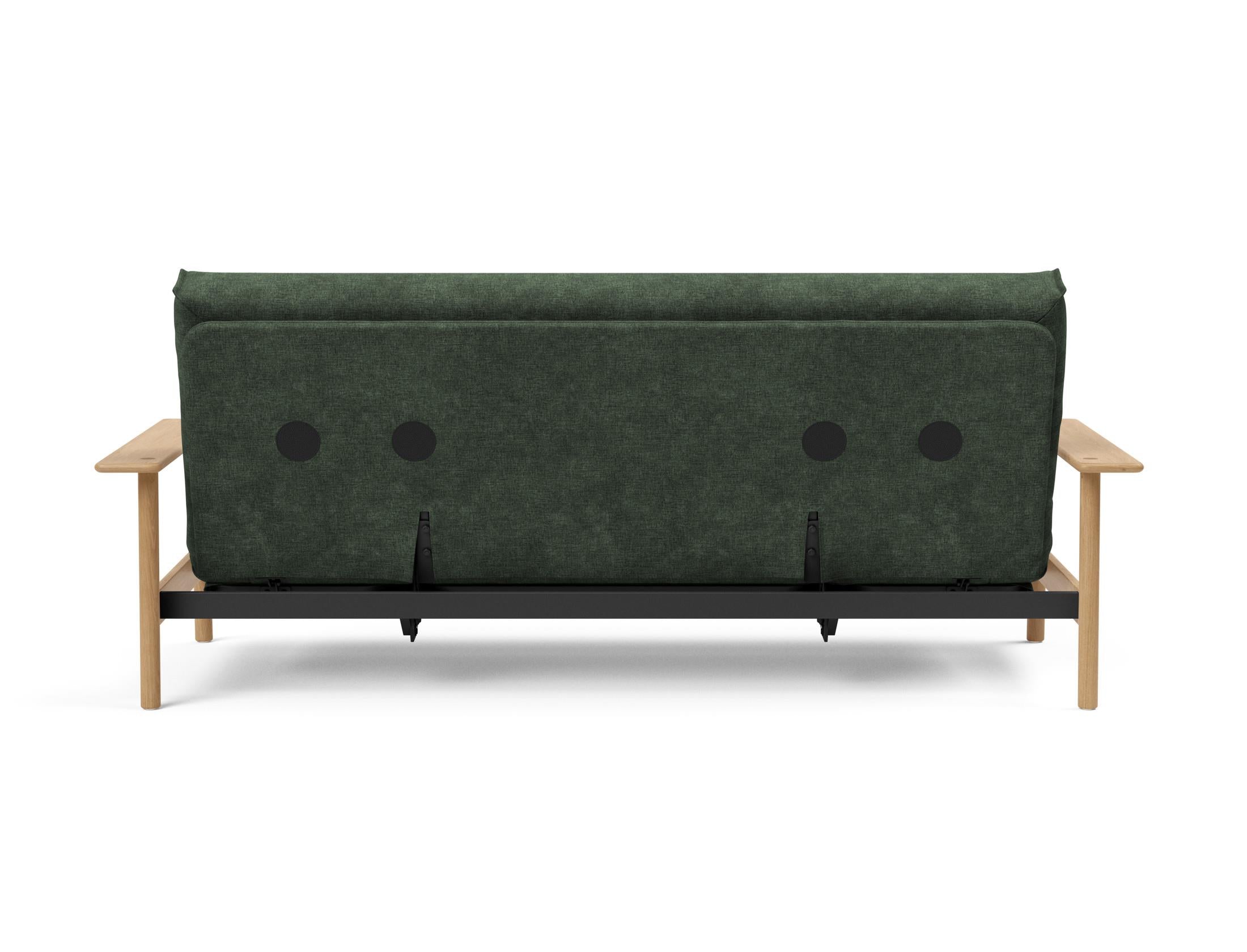 Entdecken Sie das Balder Bettsofa 140 Nordic Cover: Funktionalität trifft auf elegantes nordisches Design und außergewöhnlichen Komfort für erholsame Nächte.