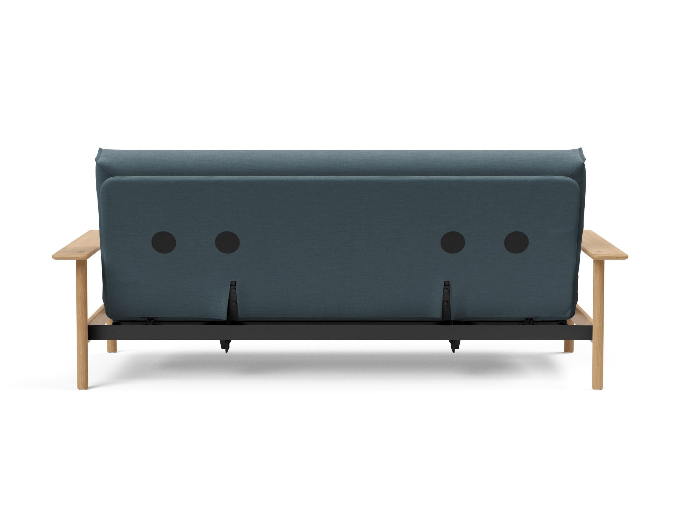 Entdecken Sie das Balder Bettsofa 140 Nordic Cover: Stilvolles nordisches Design, herausragende Bequemlichkeit und langlebige Qualität für Ihr Zuhause.