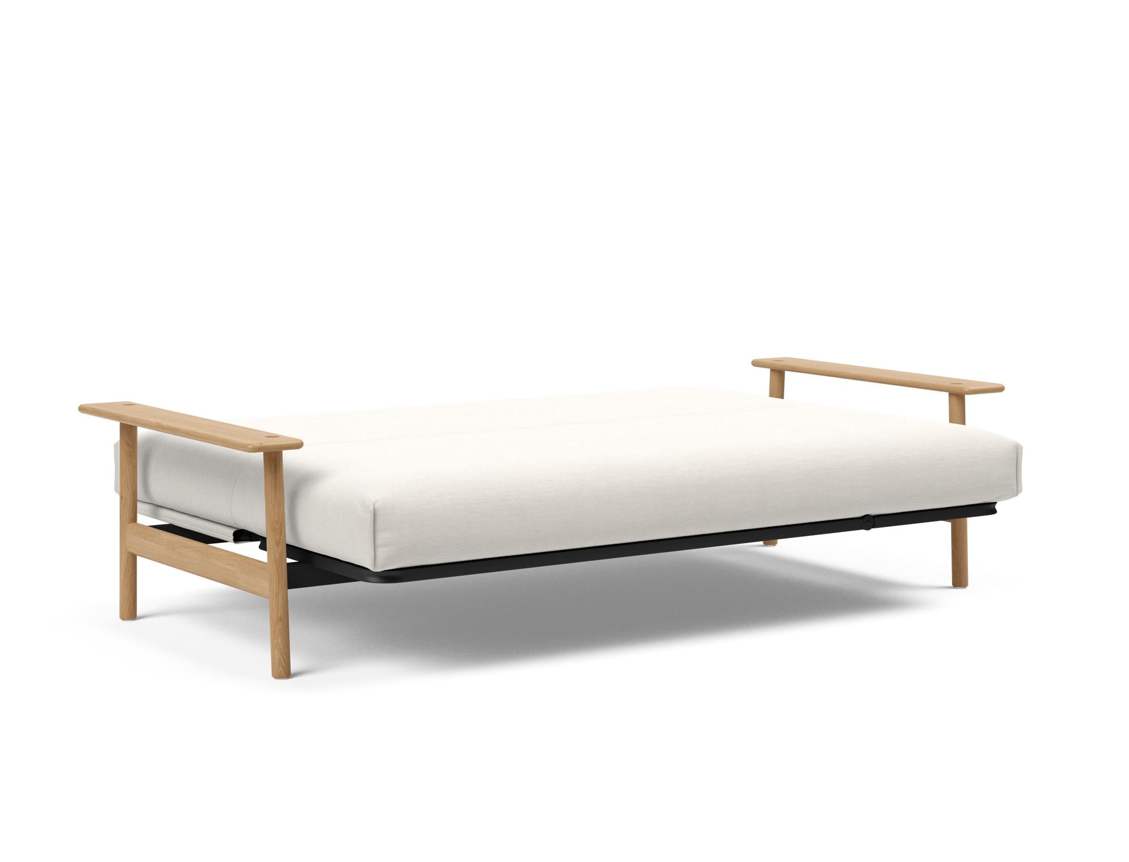 Entdecken Sie das Balder Bettsofa 140 Nordic Cover Soft Spring – skandinavisches Design trifft auf höchsten Schlafkomfort und praktische Vielseitigkeit.