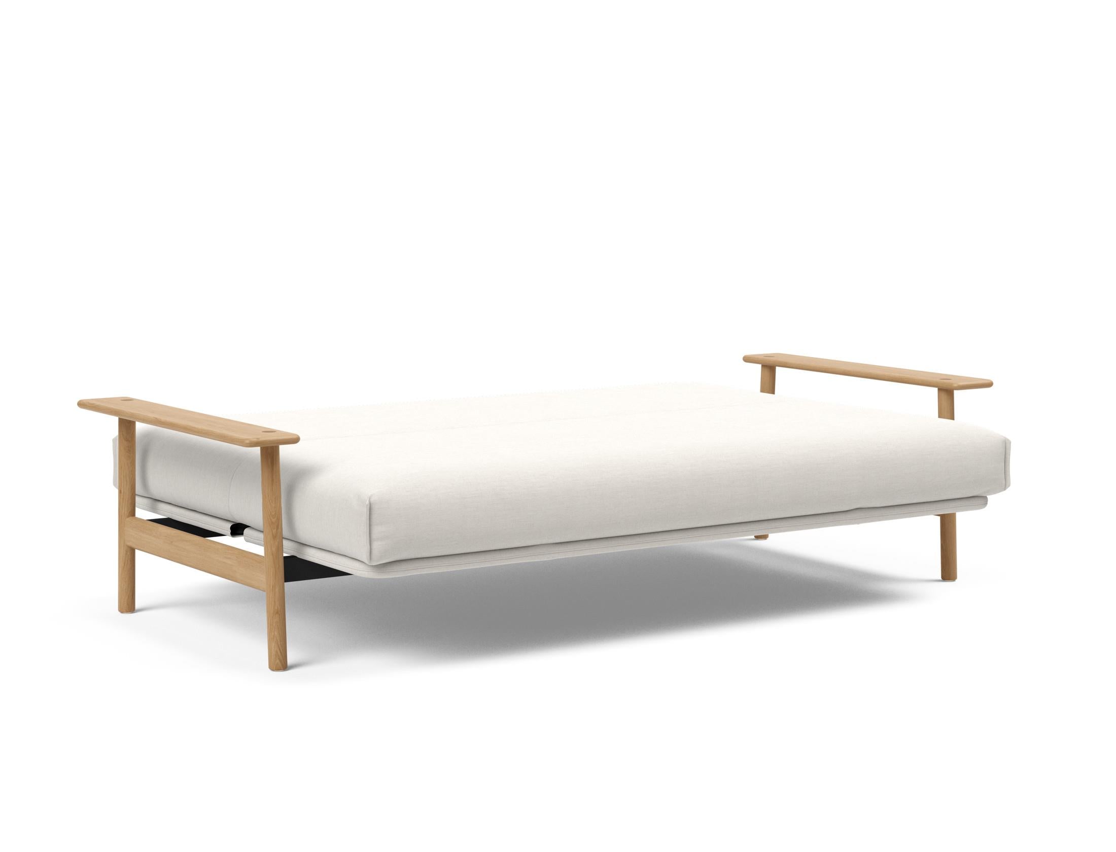 Entdecken Sie das Balder Bettsofa 140 Nordic Cover: Stilvolles nordisches Design, herausragende Bequemlichkeit und langlebige Qualität für Ihr Zuhause.