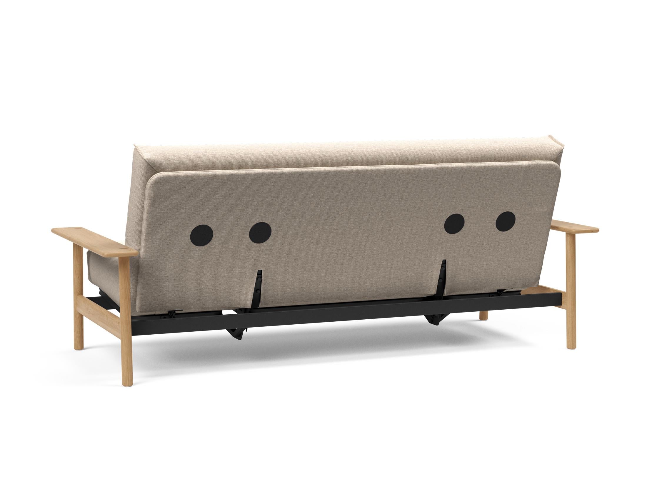 Entdecken Sie das Balder Bettsofa 140 Nordic Cover Soft Spring von Innovation Living – skandinavisches Design trifft auf höchsten Komfort und Funktionalität.