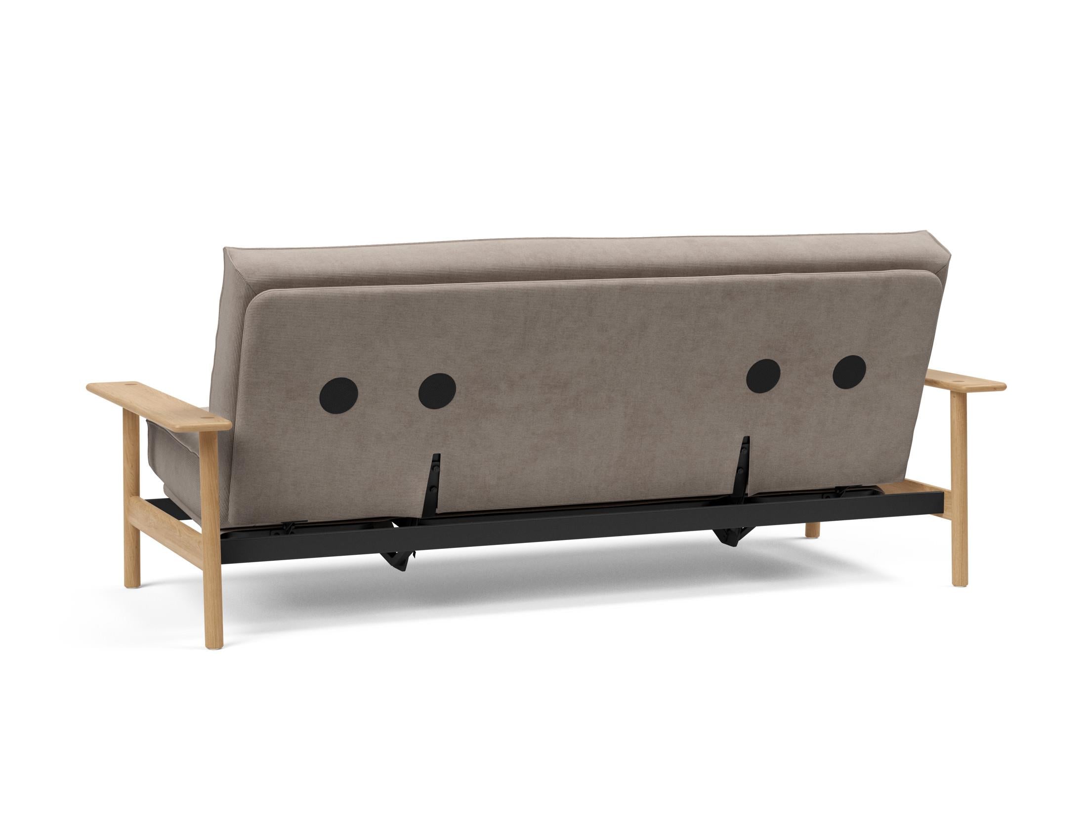 Entdecken Sie das Balder Bettsofa 140 Sharp Plus Cover – ein stilvolles, multifunktionales Schlafsofa für höchsten Komfort und modernes dänisches Design.