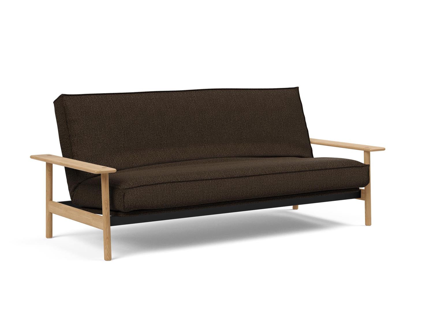 Erleben Sie das Balder Bettsofa 140 Sharp Plus Cover – ein elegantes, vielseitiges Schlafsofa, das Komfort und dänisches Design vereint.