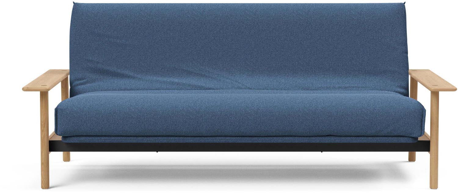 Erleben Sie das Balder Bettsofa 140 Nordic Cover Classic von Innovation Living – stilvolles Design trifft auf funktionale Flexibilität für Ihr Zuhause.