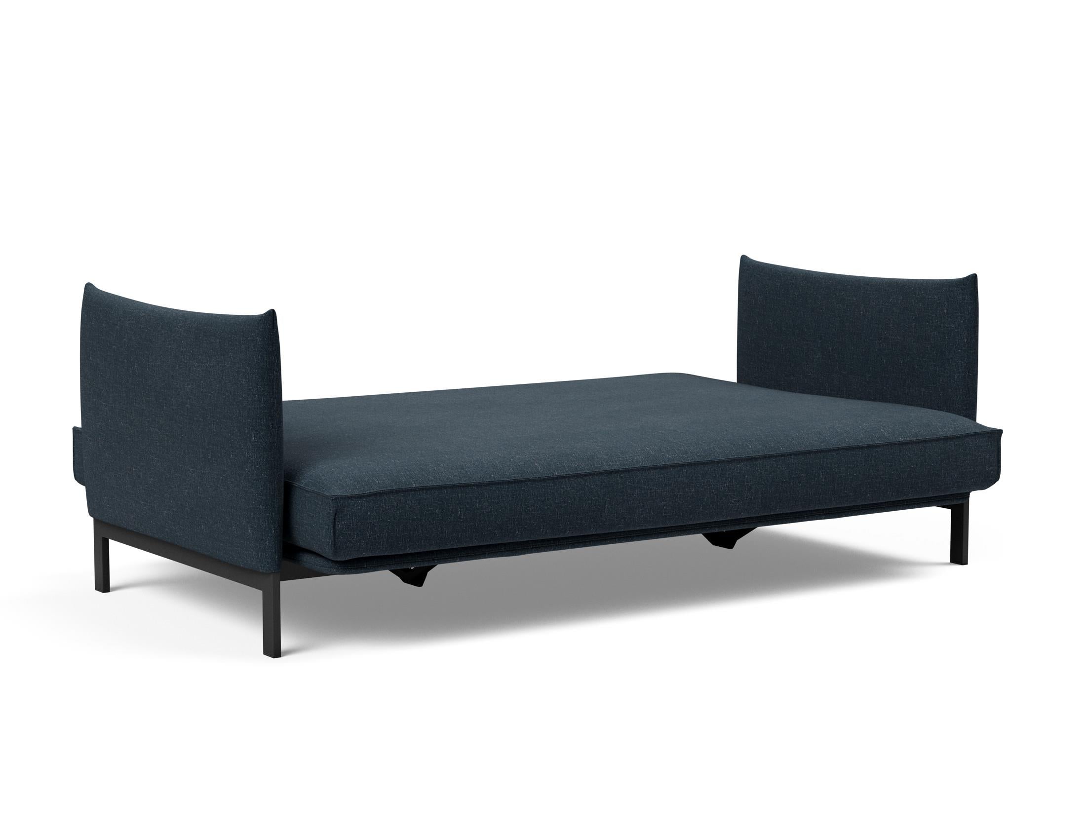 Erleben Sie das Junus 140 Bettsofa Sharp Plus Cover – modernes dänisches Design, abnehmbarer Bezug und luxuriöse Soft Spring Matratze für optimalen Komfort.
