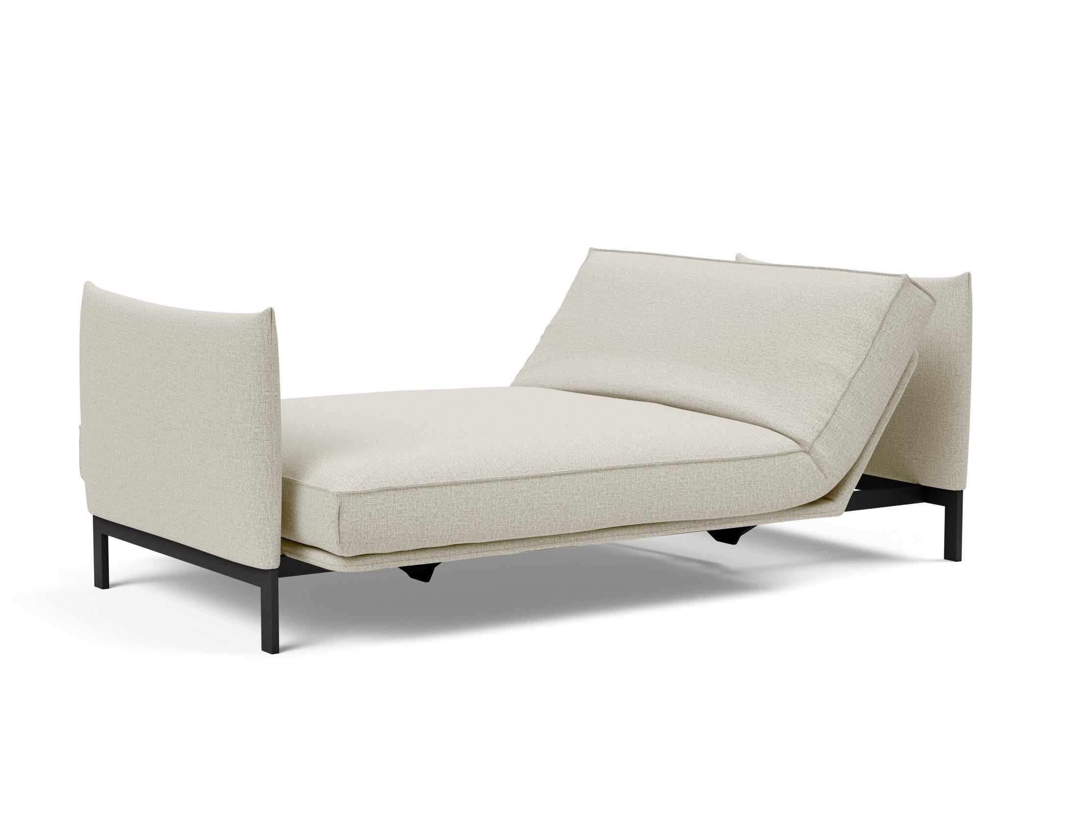 Entdecken Sie das Junus 140 Bettsofa Sharp Plus Cover – stilvolles Design, abnehmbarer Bezug und erstklassiger Komfort für kleine Räume.