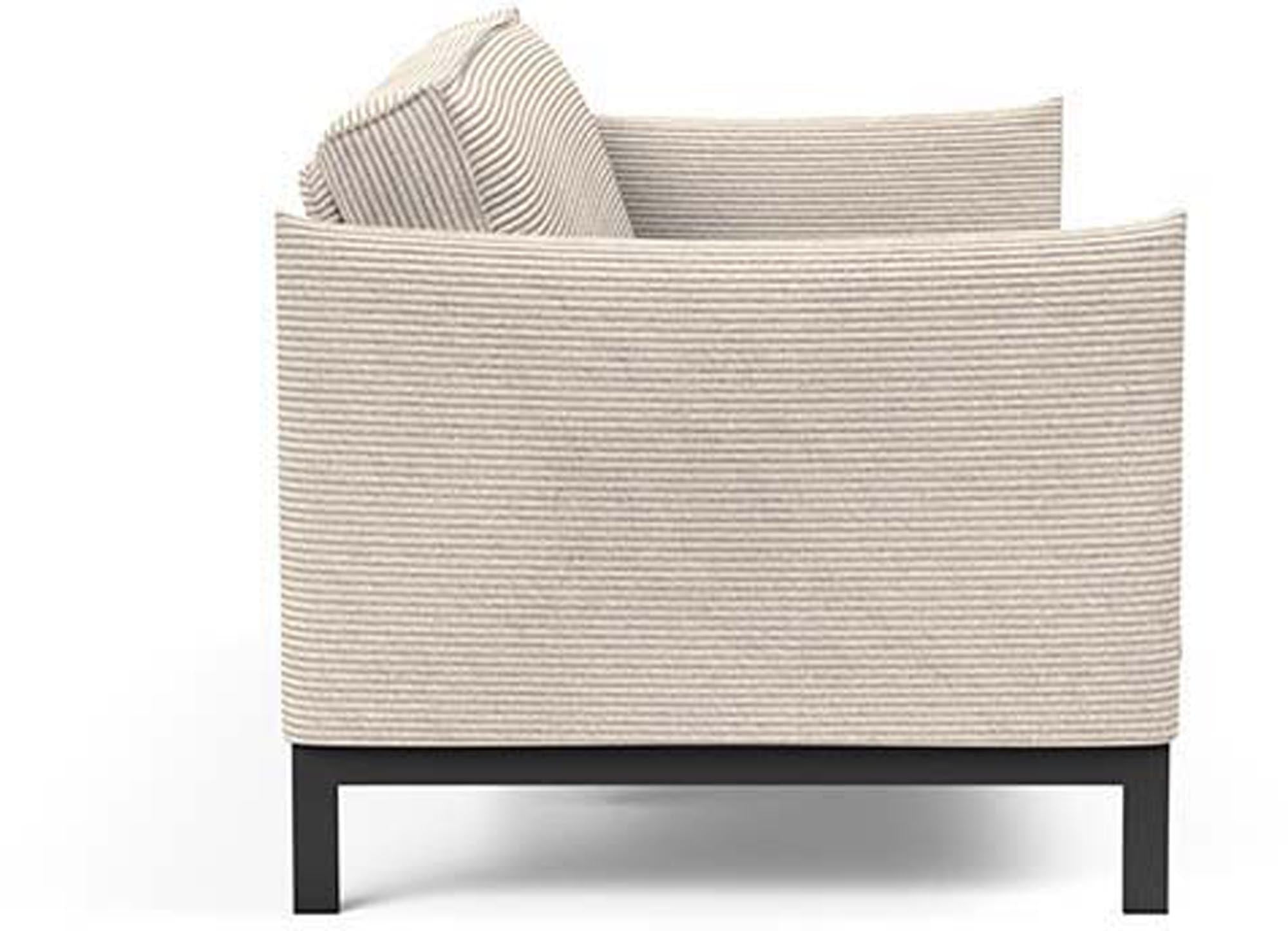 Erleben Sie das Junus 140 Bettsofa Sharp Plus Cover von Innovation Living – modernes Design, flexibler Komfort und hochwertige Materialien für Ihr Zuhause.
