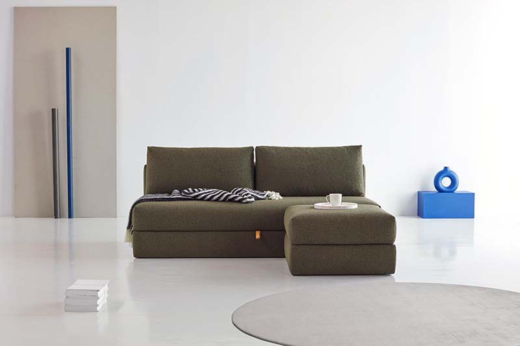 Das Osvald Sofabett 150 von Innovation Living vereint modernes Design mit Funktionalität. Perfekt für kleine Räume und Übernachtungsgäste!