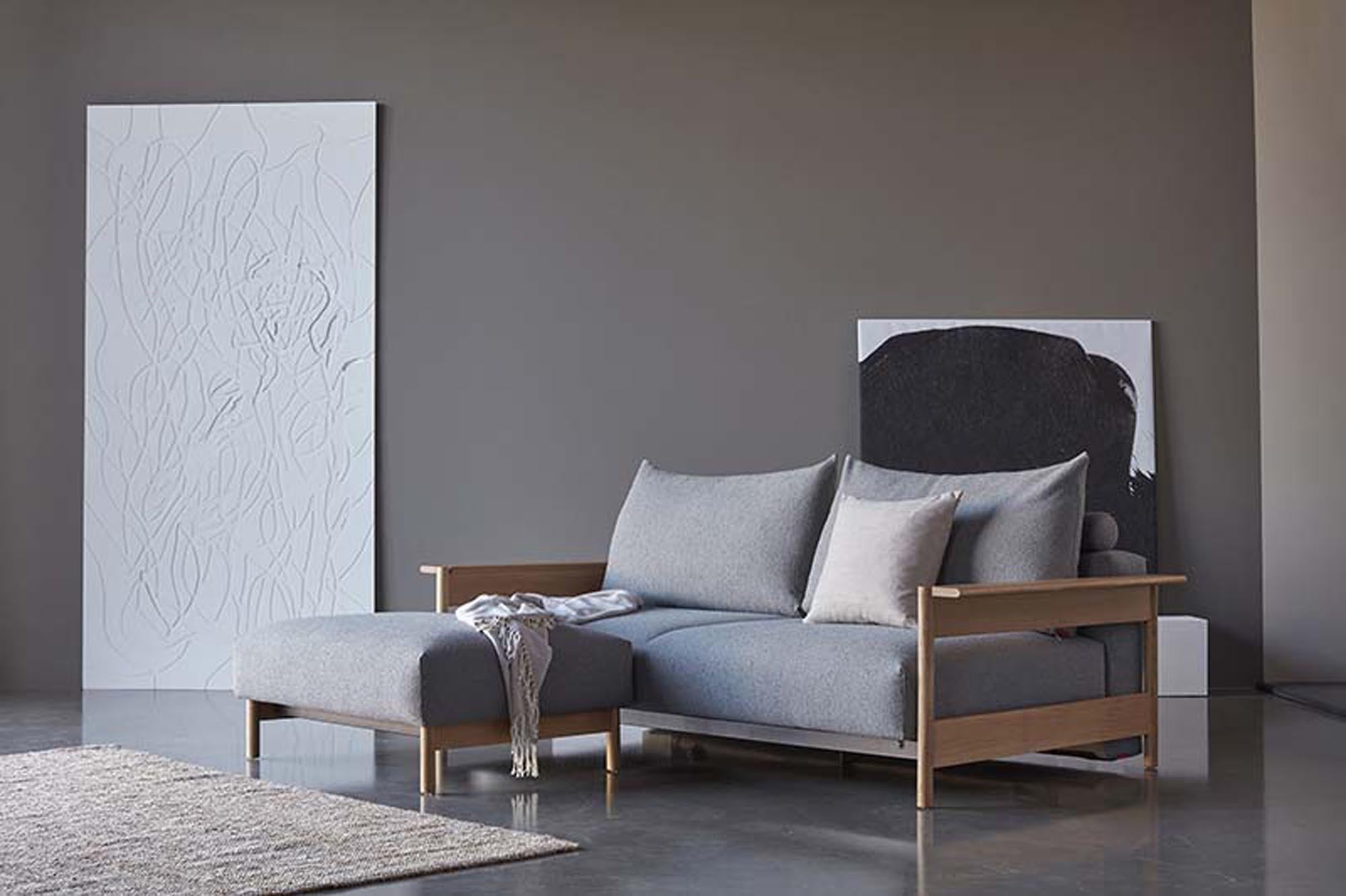 Malloy Sofabett 150: Stilvolles Schlafsofa mit cleverem Faltmechanismus, perfekt für kompakte Wohnräume und entspannende Nächte.