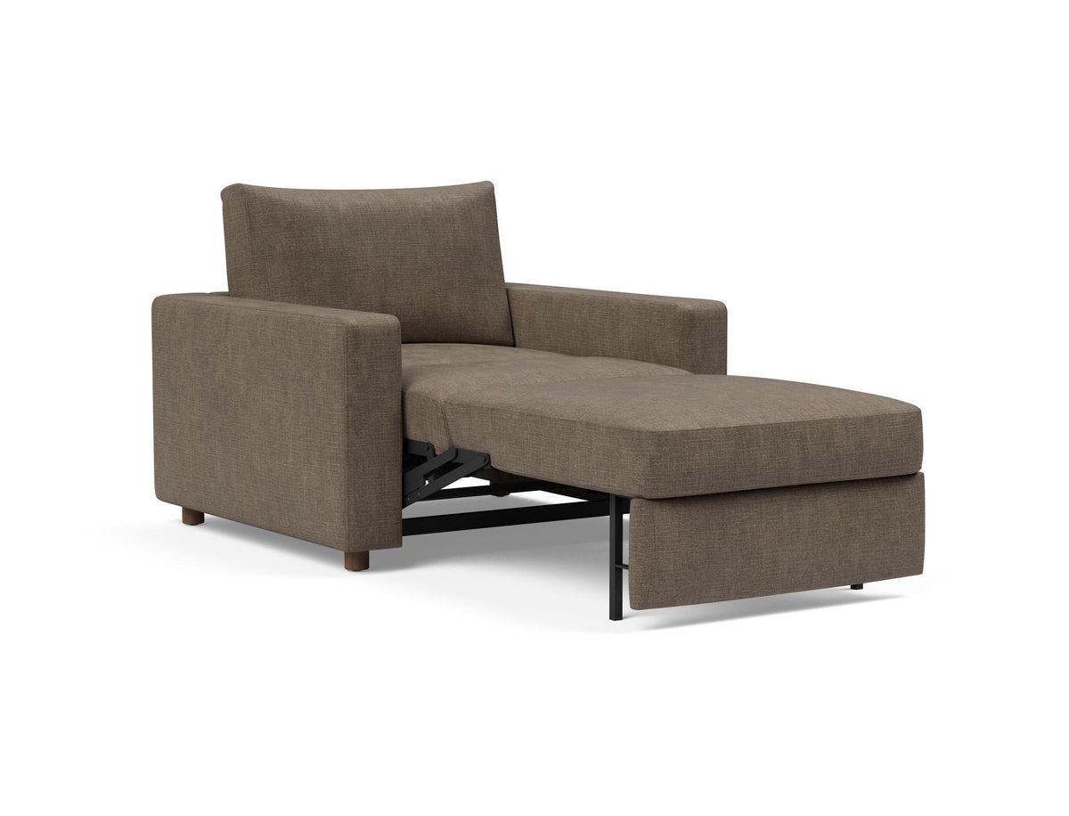 Neah Sessel mit Standard Armlehnen in 411 Esina Cedar Brown präsentiert im Onlineshop von KAQTU Design AG. Sessel ist von Innovation Living