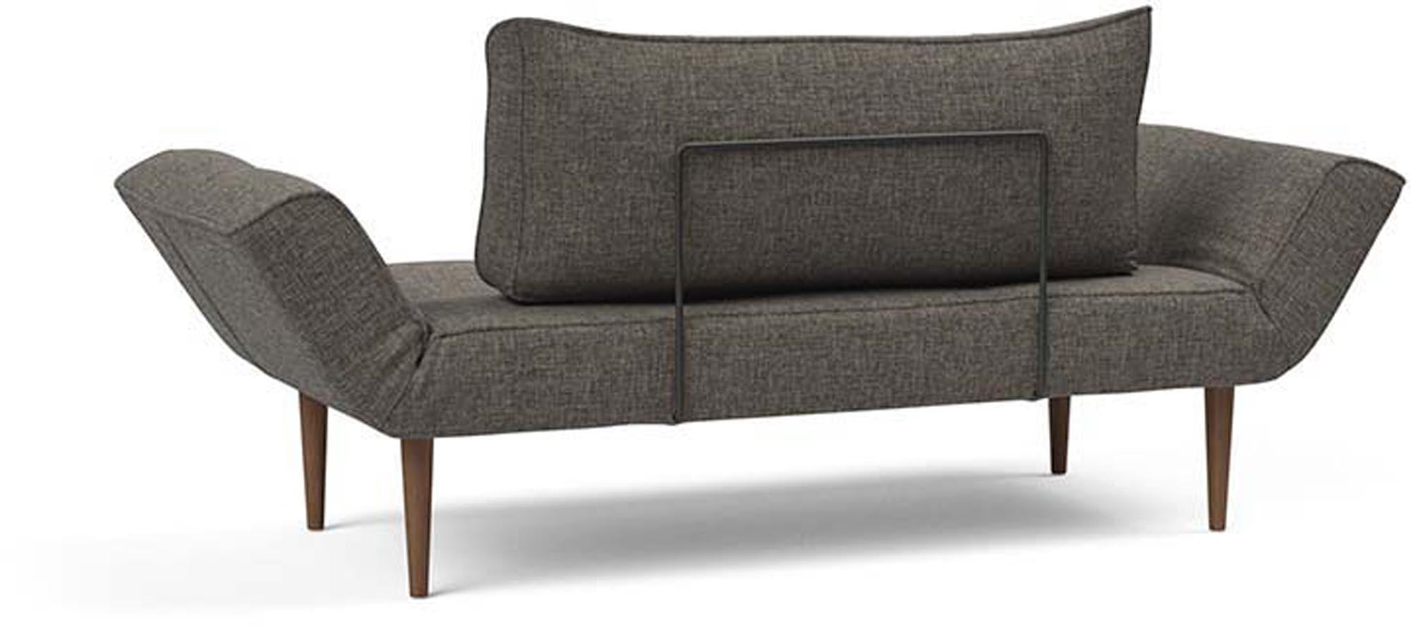 Erleben Sie das Zeal Klappsofa 70 Styletto von Innovation Living – ein elegantes, multifunktionales Sofa mit anpassbarer Matratze und robusten Materialien.