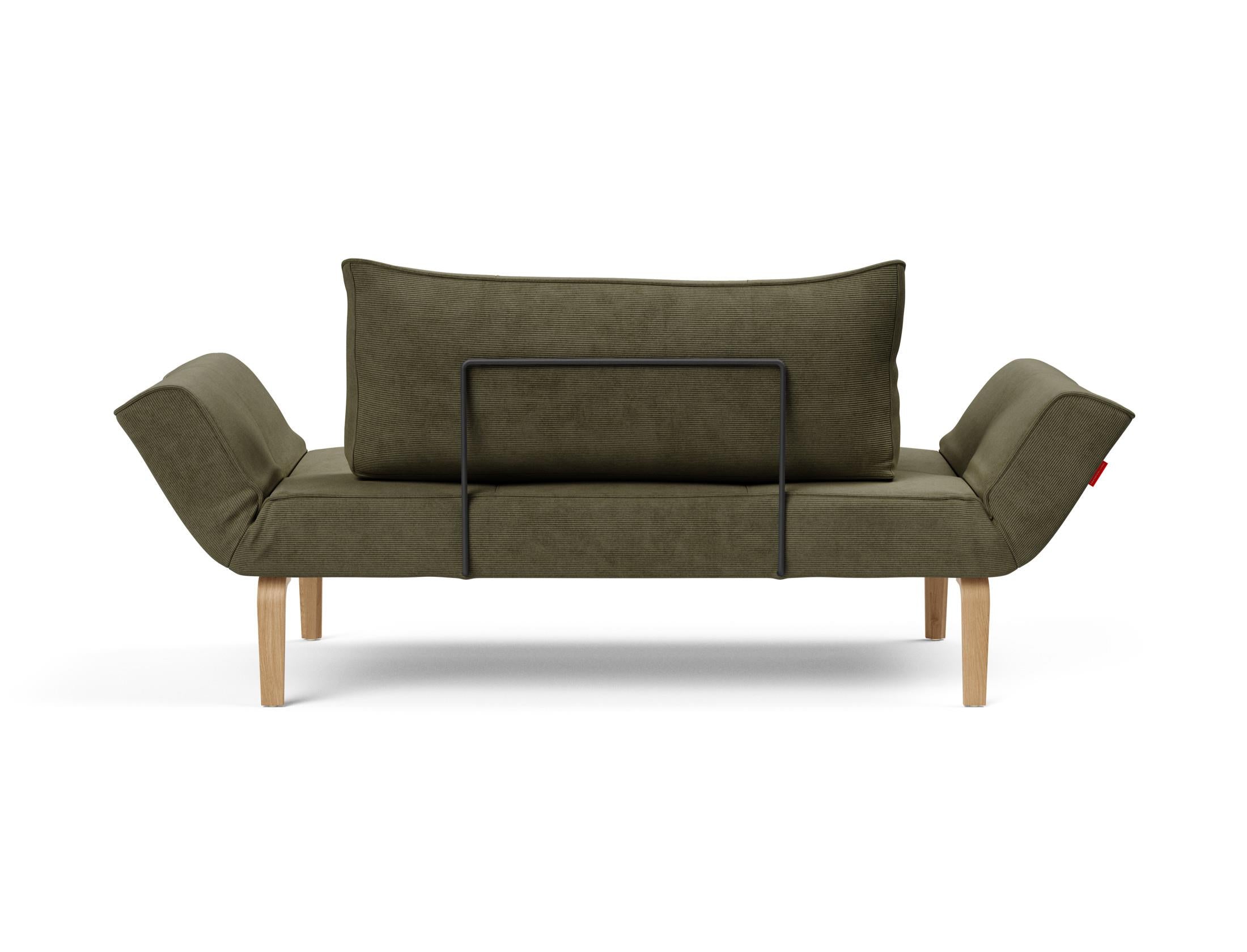 Erleben Sie das Zeal Klappsofa 70 Bow von Innovation Living – ein elegantes, flexibles Möbelstück, das Komfort und Stil in Ihr Zuhause bringt.
