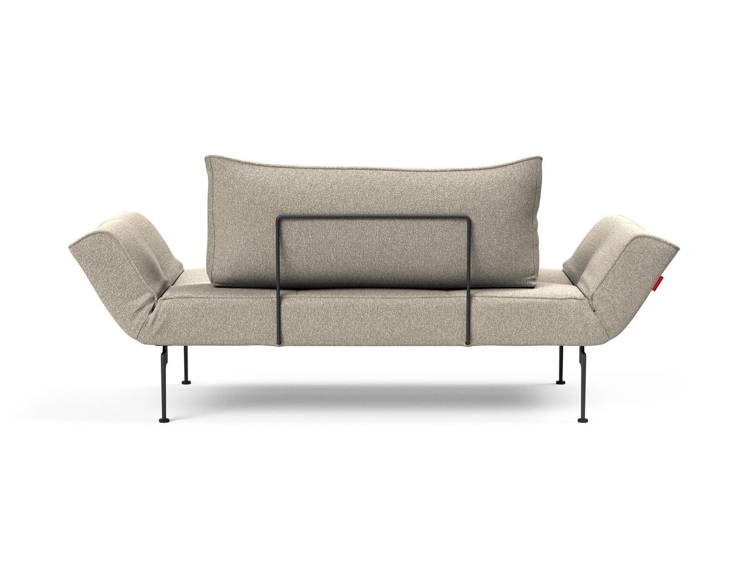 Erleben Sie das Zeal Klappsofa 70 Laser in lebhaftem Elegance Orange – die perfekte Kombination aus modernem Design und praktischer Vielseitigkeit für Ihr Zuhause.