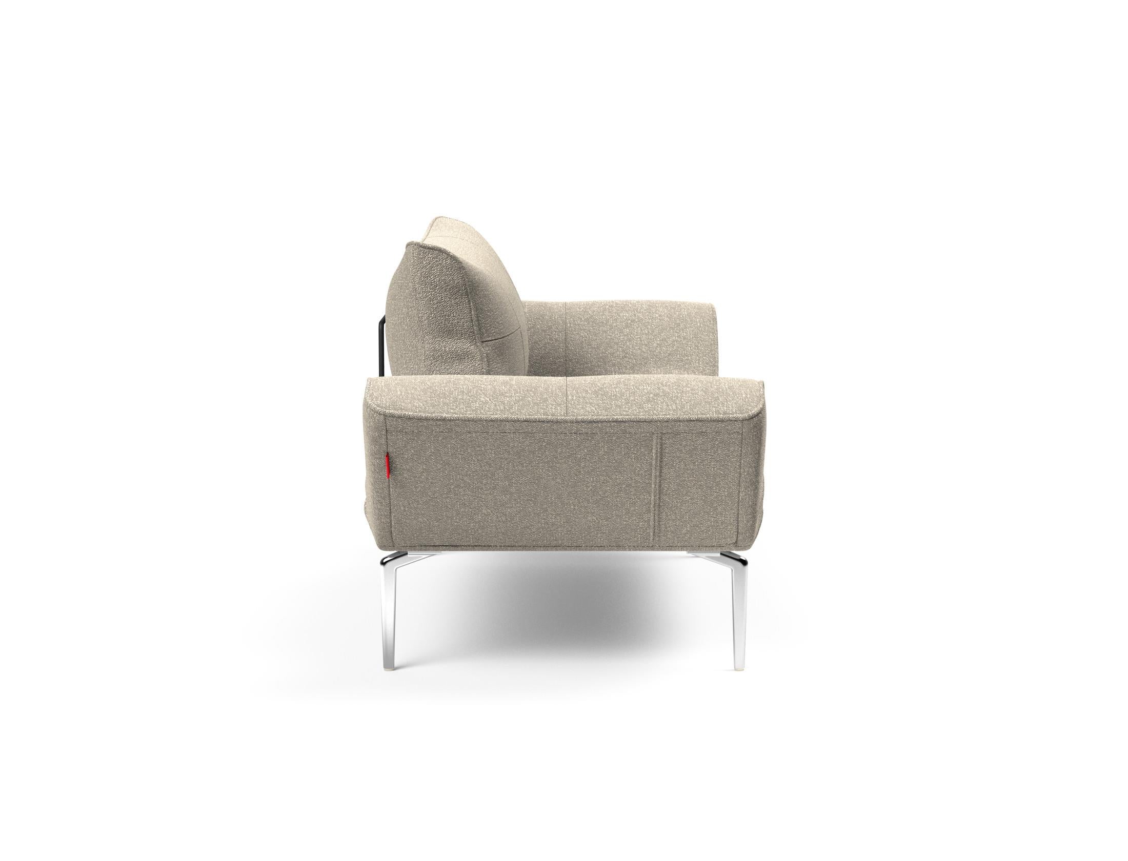 Entdecken Sie das Zeal Klappsofa 70 Straw von Innovation Living – ein elegantes, platzsparendes Möbelstück, das Komfort und Design vereint.