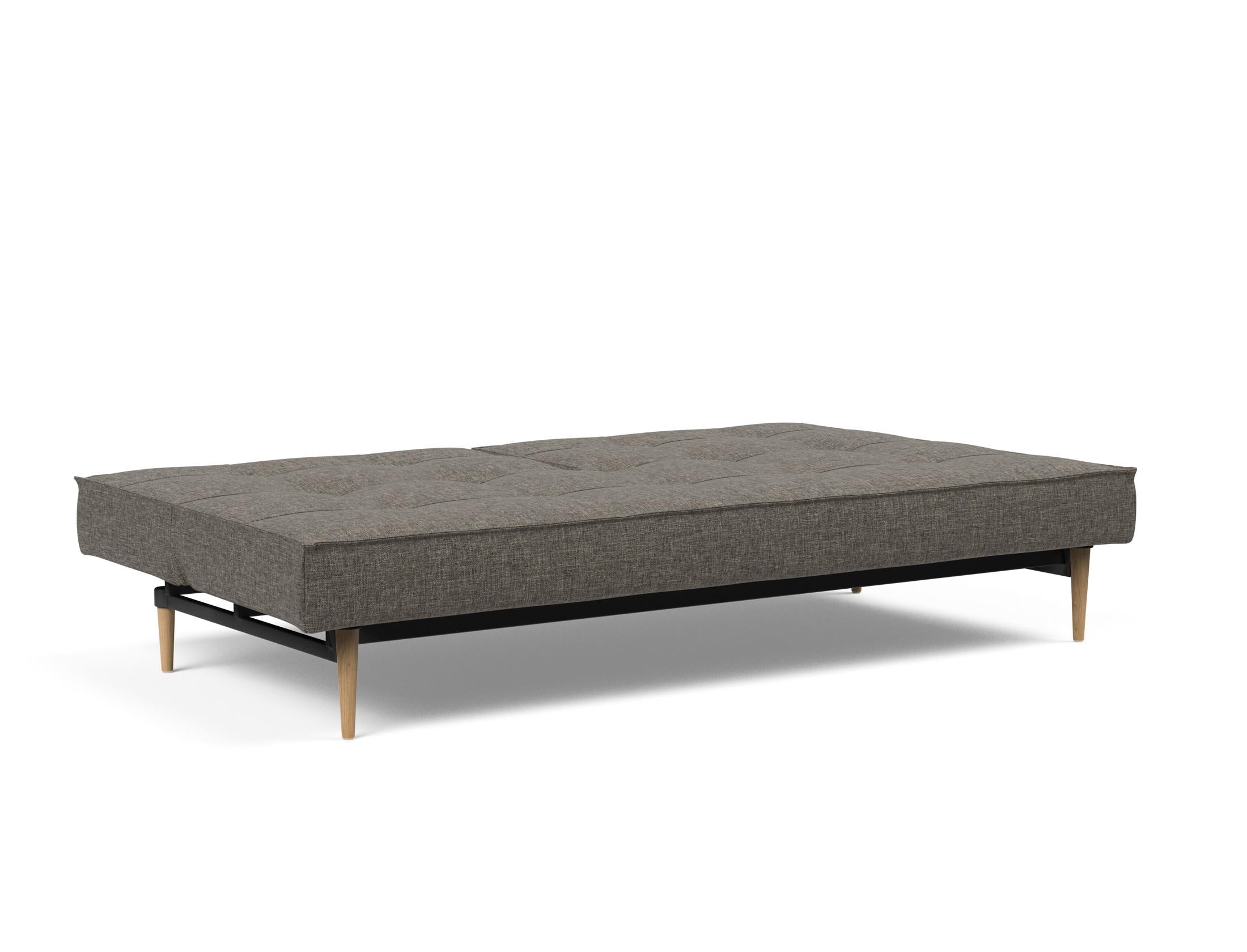 Erleben Sie das stilvolle Splitback Sofabett 115 Styletto von Innovation Living – ideal für flexible Wohnlösungen und zeitgemäßes Design.