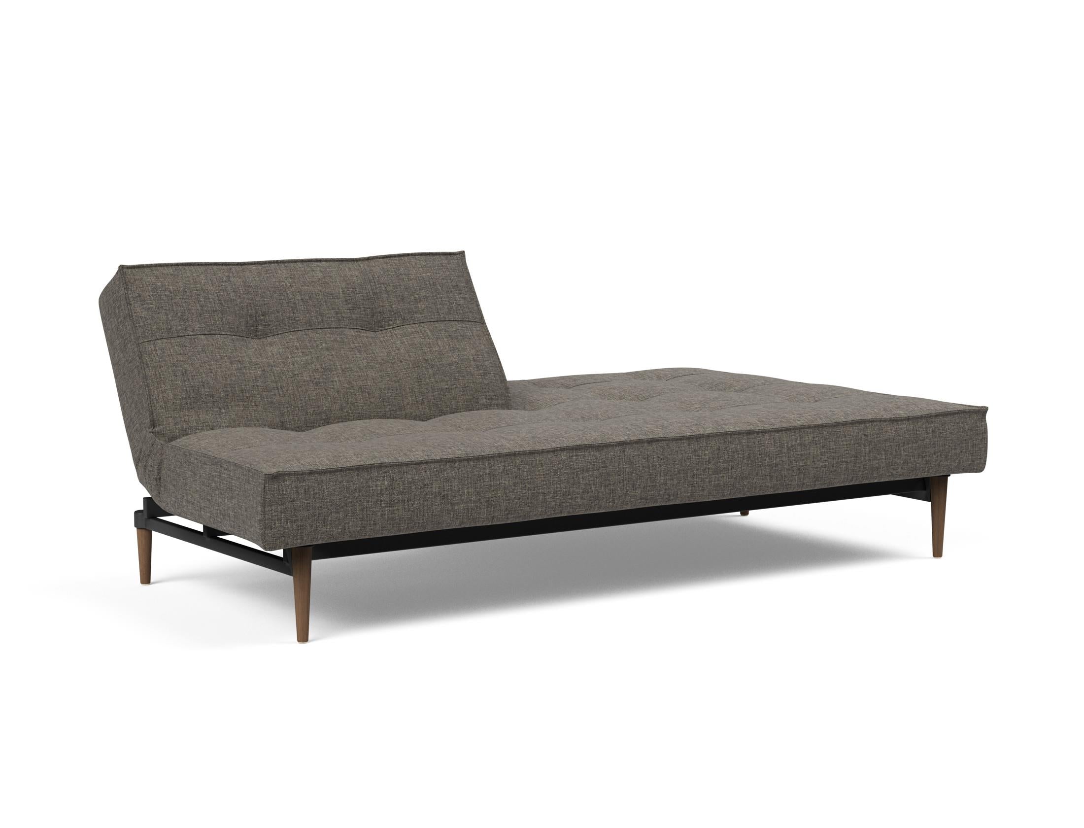 Erleben Sie das stilvolle Splitback Sofabett 115 Styletto von Innovation Living – ideal für flexible Wohnlösungen und zeitgemäßes Design.