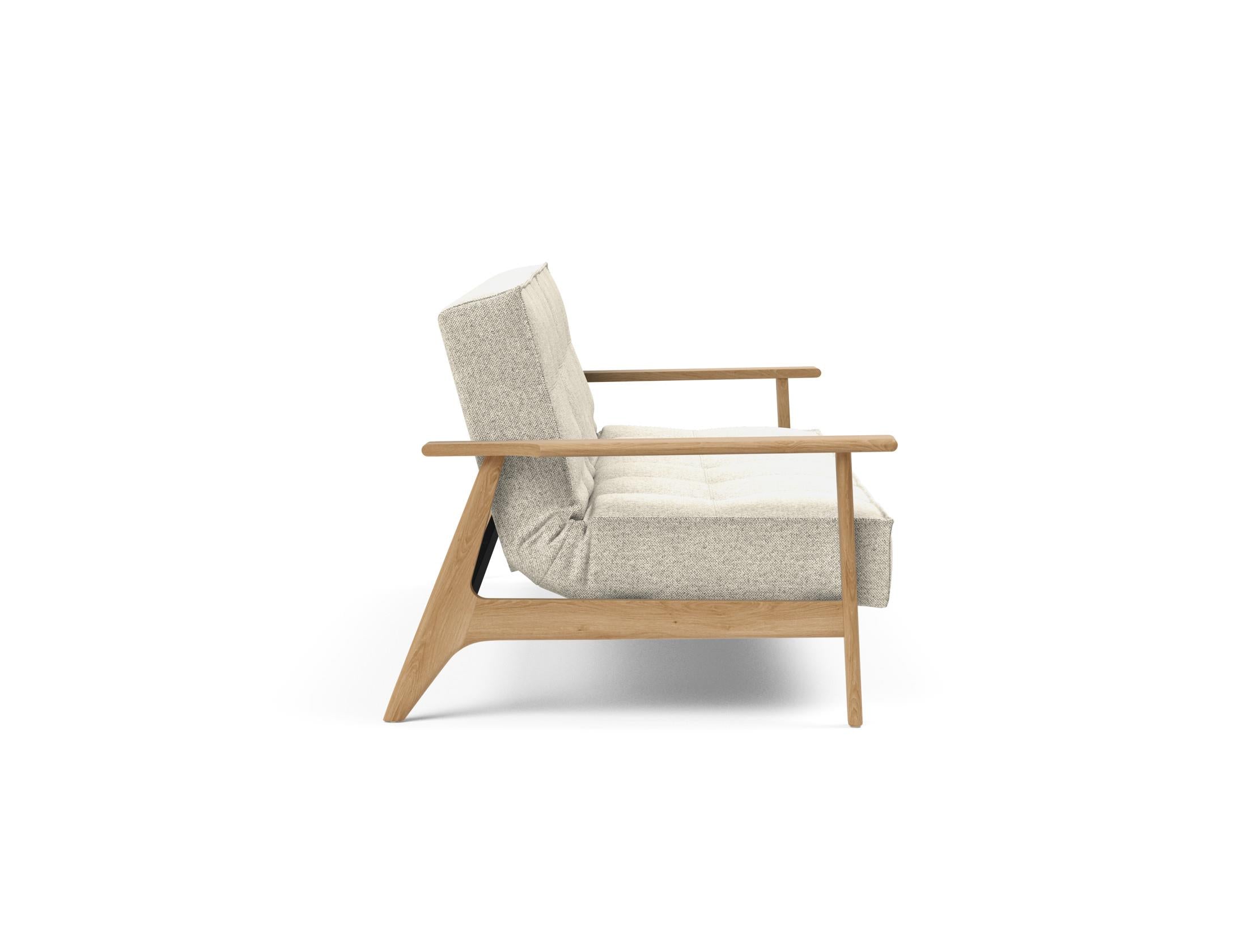 Das Splitback Sofabett 115 Frej von Innovation Living bietet stilvolle Flexibilität und Komfort, ideal für kleine Räume und Gästeübernachtungen.