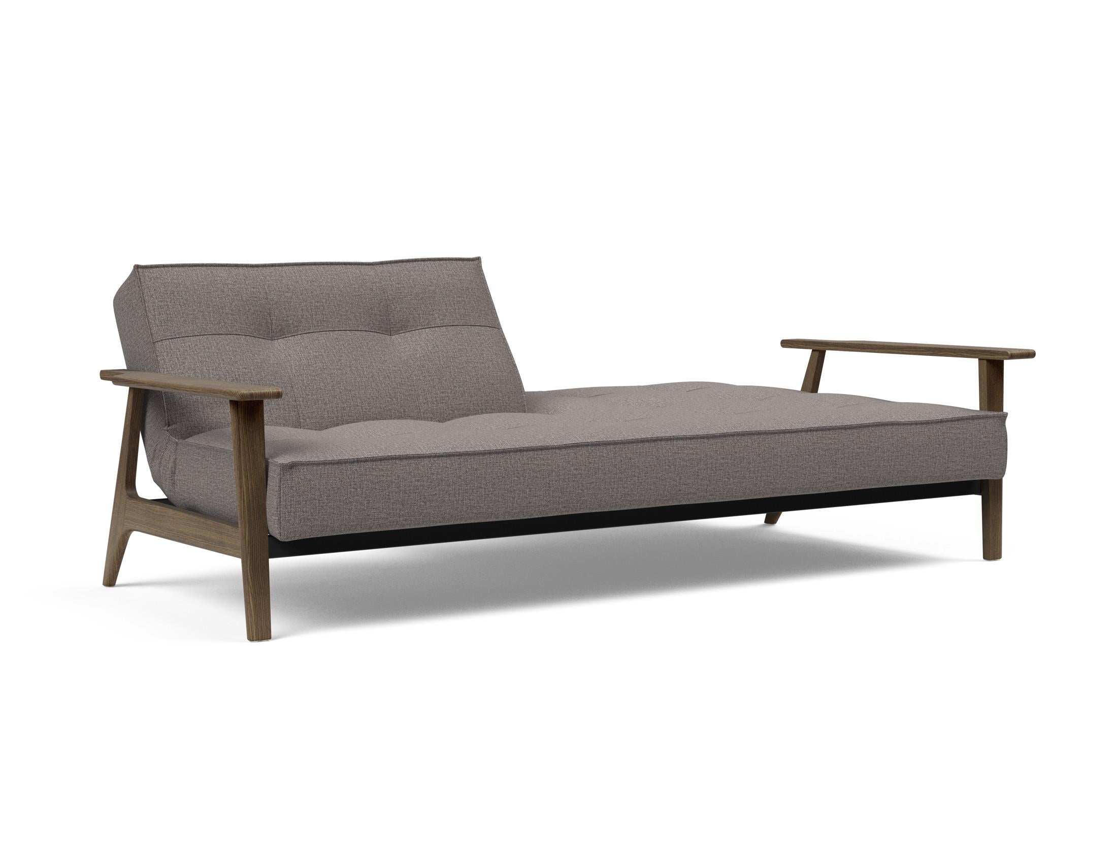 Erleben Sie das stilvolle Splitback Sofabett 115 Frej von Innovation Living – ideal für platzsparende Lösungen und zeitgemäße Einrichtung.