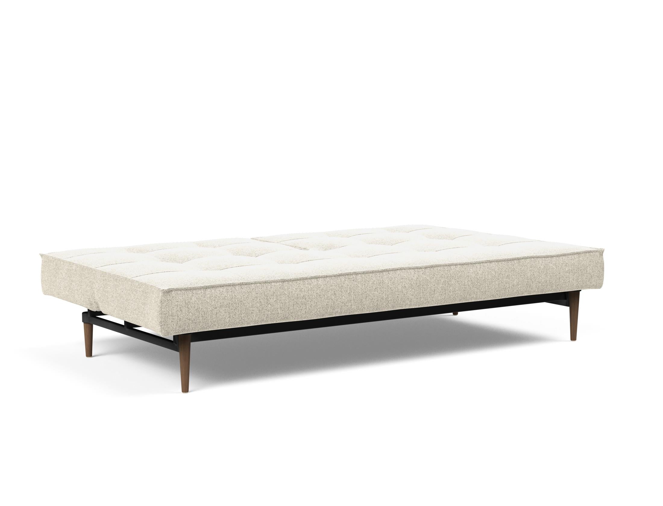 Entdecken Sie das elegante Splitback Sofabett 115 Styletto von Innovation Living – perfekt für modernes Wohnen und vielseitige Nutzung.