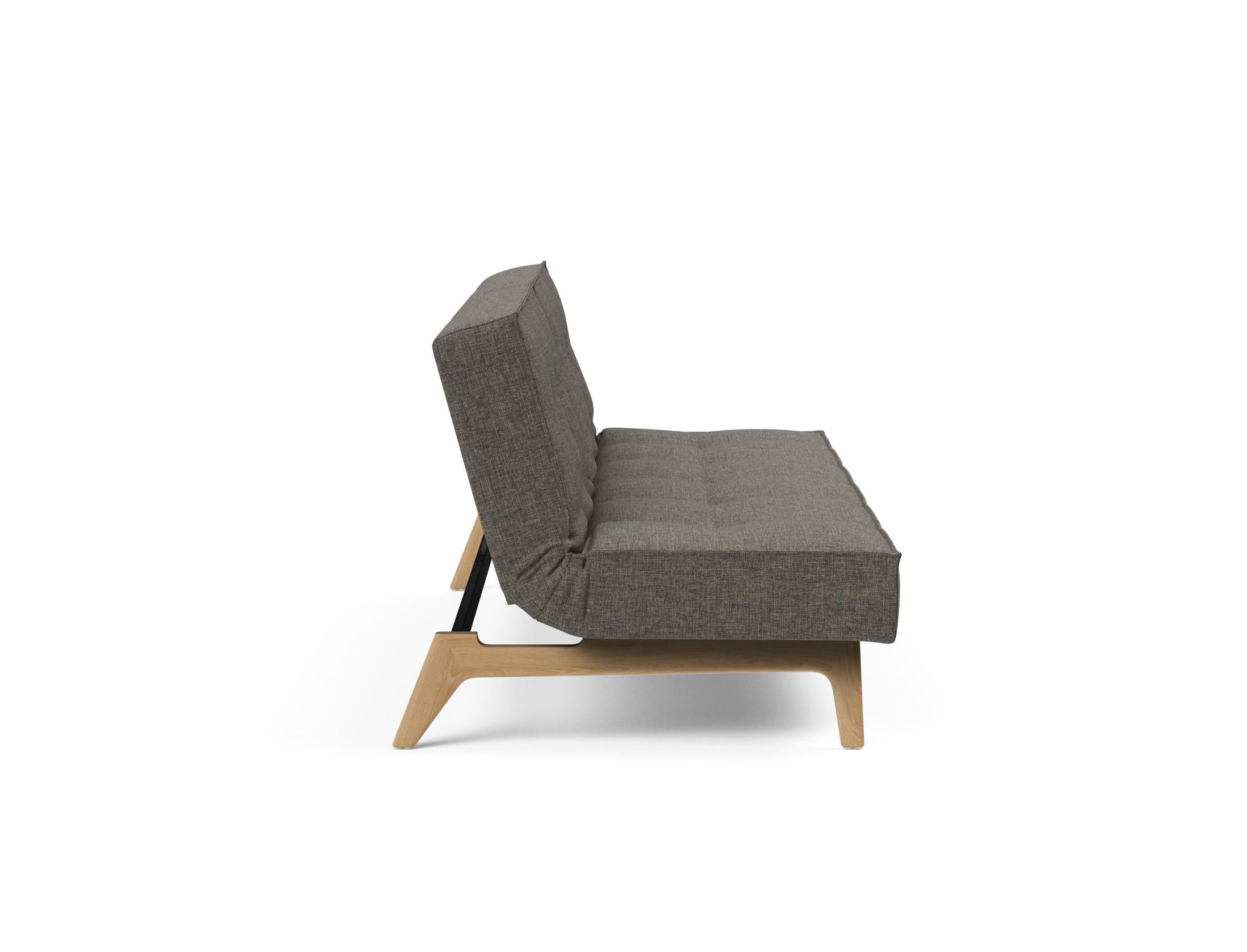 Das Splitback Sofabett 115 Eik von Innovation Living vereint stilvolle Eleganz mit praktischer Vielseitigkeit – ideal für Ihr Zuhause.