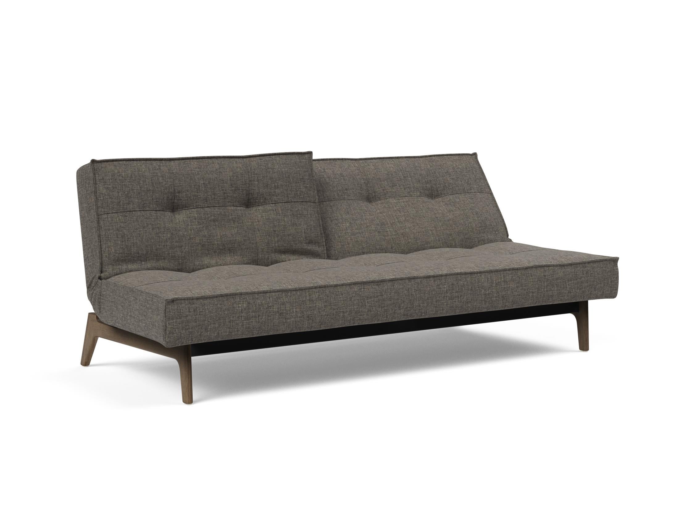 Das Splitback Sofabett 115 Eik von Innovation Living vereint stilvolle Eleganz mit praktischer Vielseitigkeit – ideal für Ihr Zuhause.