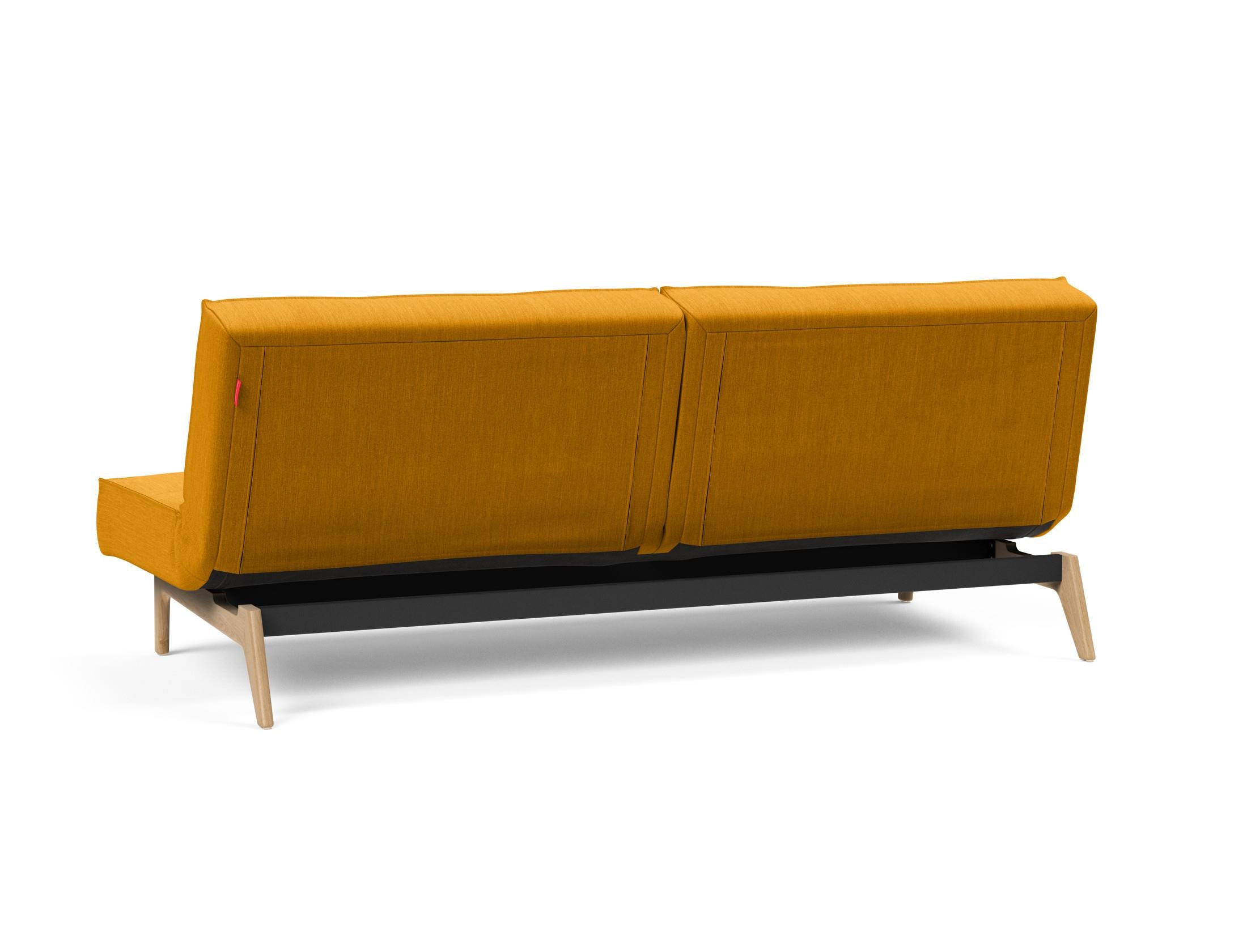 Das Splitback Sofabett 115 Eik von Innovation Living vereint stilvolle Eleganz mit praktischer Vielseitigkeit – ideal für Ihr Zuhause.