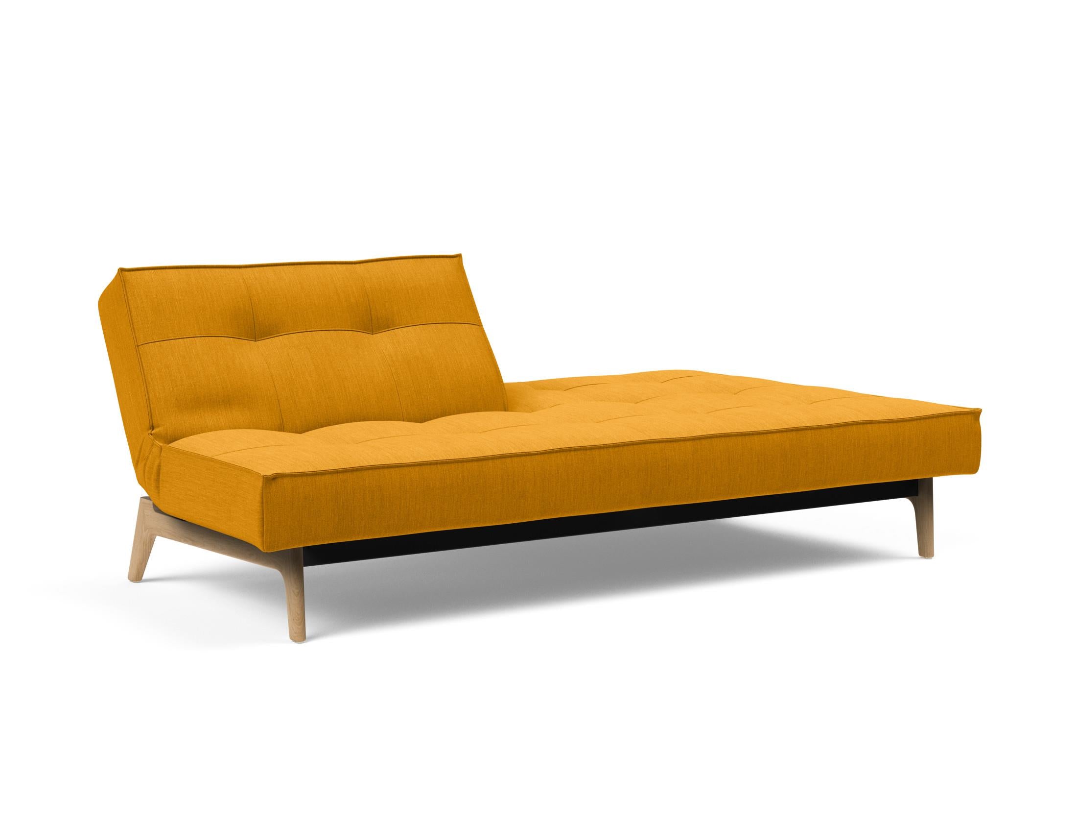 Das Splitback Sofabett 115 Eik von Innovation Living vereint stilvolle Eleganz mit praktischer Vielseitigkeit – ideal für Ihr Zuhause.
